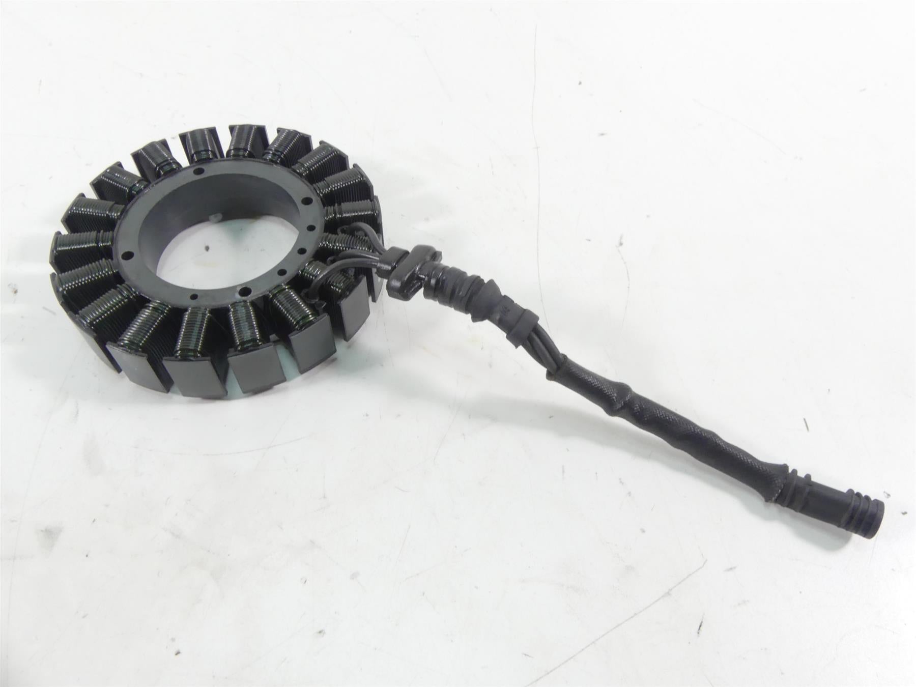2009 Harley FXDF Dyna Fat Bob Stator Alternator Generator Magneto 30017-08 {{ shop.shopifyCountryName }} - Mototech271