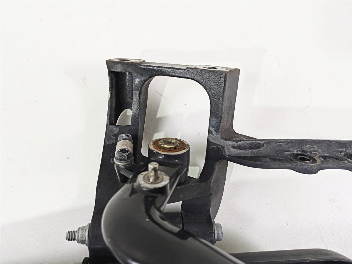 2018 Indian Chieftain Dark Horse Front Right Floor Board & Brake Pedal 5141001 {{ shop.shopifyCountryName }} - Mototech271