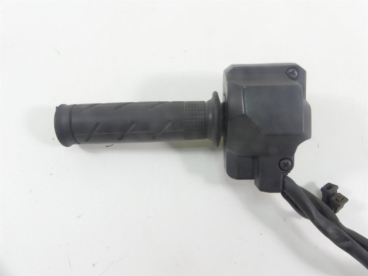 2018 Honda CBR1000 RR SC77 Right Hand Control Switch Grip Set 35135-MKF-D41 {{ shop.shopifyCountryName }} - Mototech271