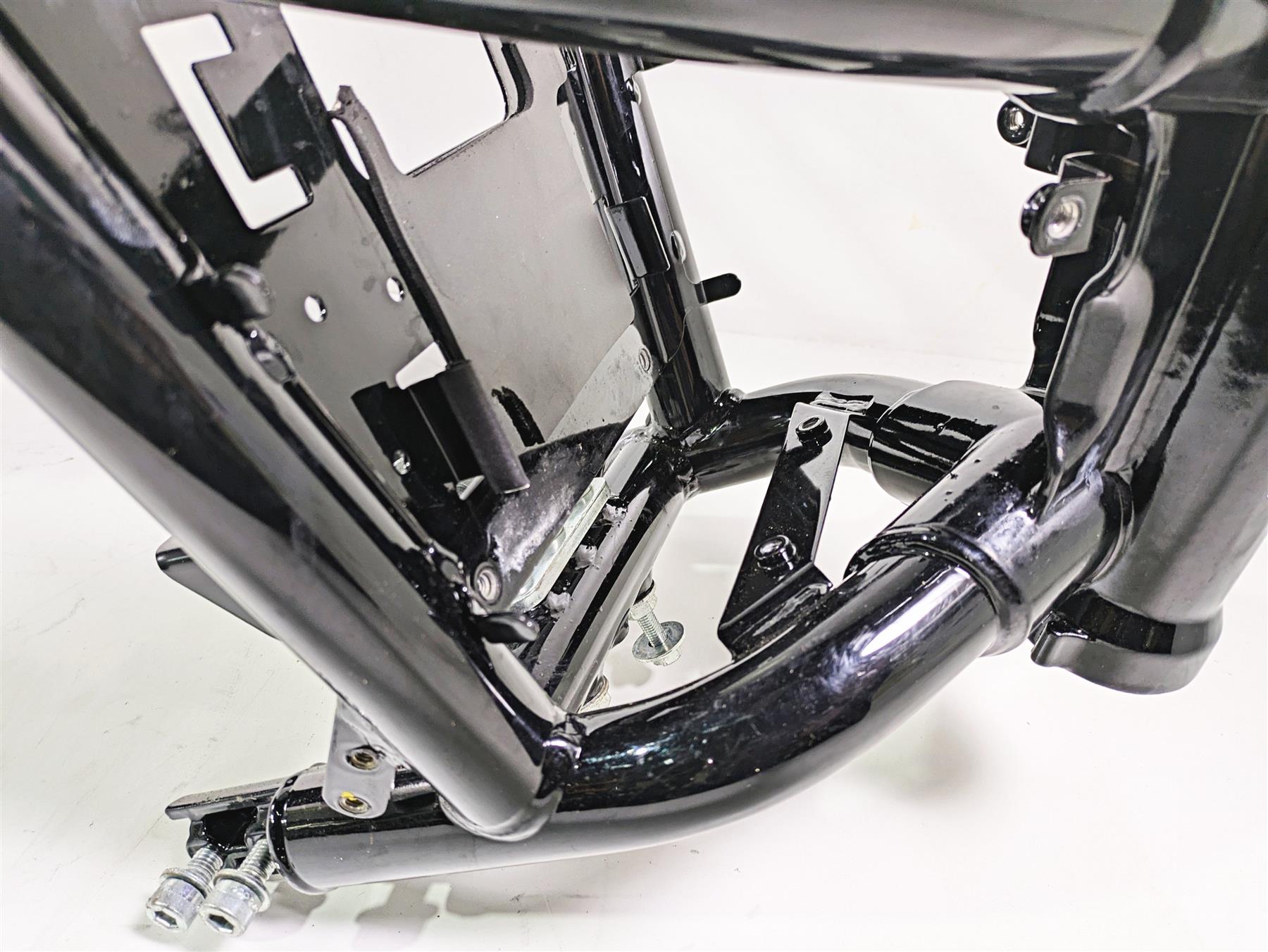 2006 Harley VRSCR Street V-Rod Straight Main Frame Chassis With Clean Ohio Title 48204-08 {{ shop.shopifyCountryName }} - Mototech271
