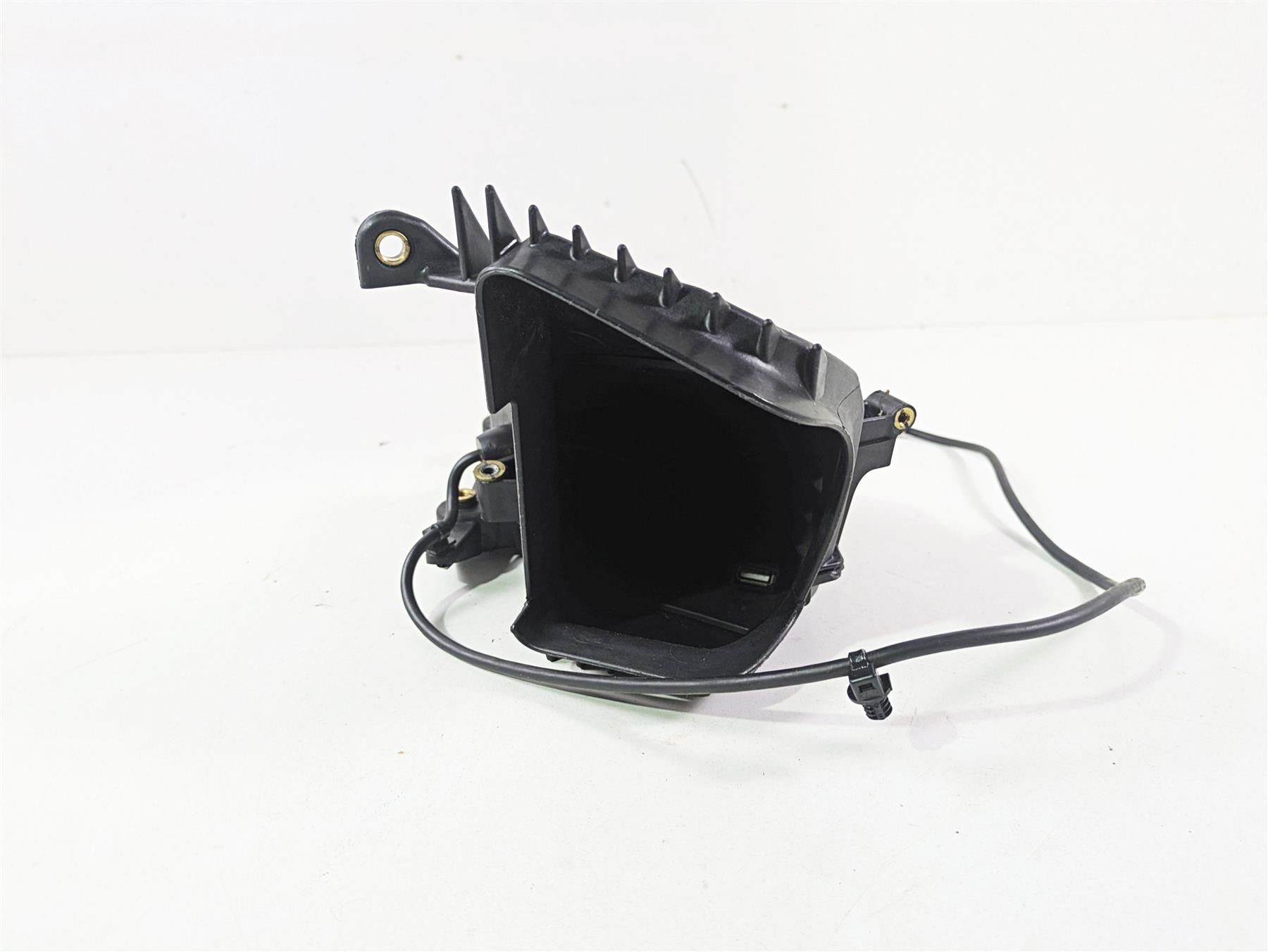 2021 Harley Touring FLTRX Road Glide Media Storage Compartment Right 76000492 {{ shop.shopifyCountryName }} - Mototech271