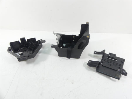 2014 Harley Touring FLHX Street Glide Electrical Plastic Holder Set 66000010 {{ shop.shopifyCountryName }} - Mototech271