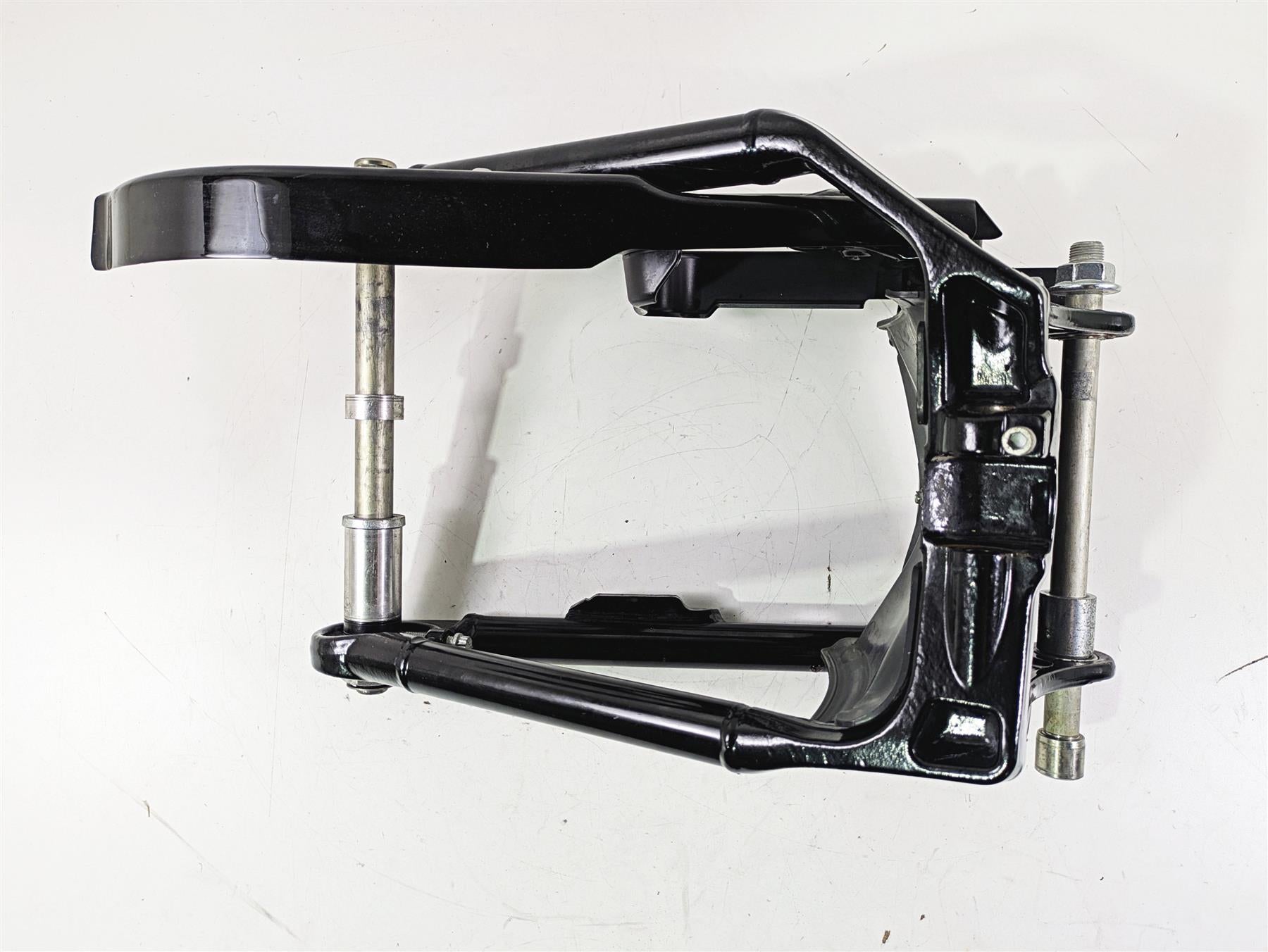 2022 Harley FXLRS Softail Low Rider Rear Swingarm & Axle Set 47400099BHP {{ shop.shopifyCountryName }} - Mototech271