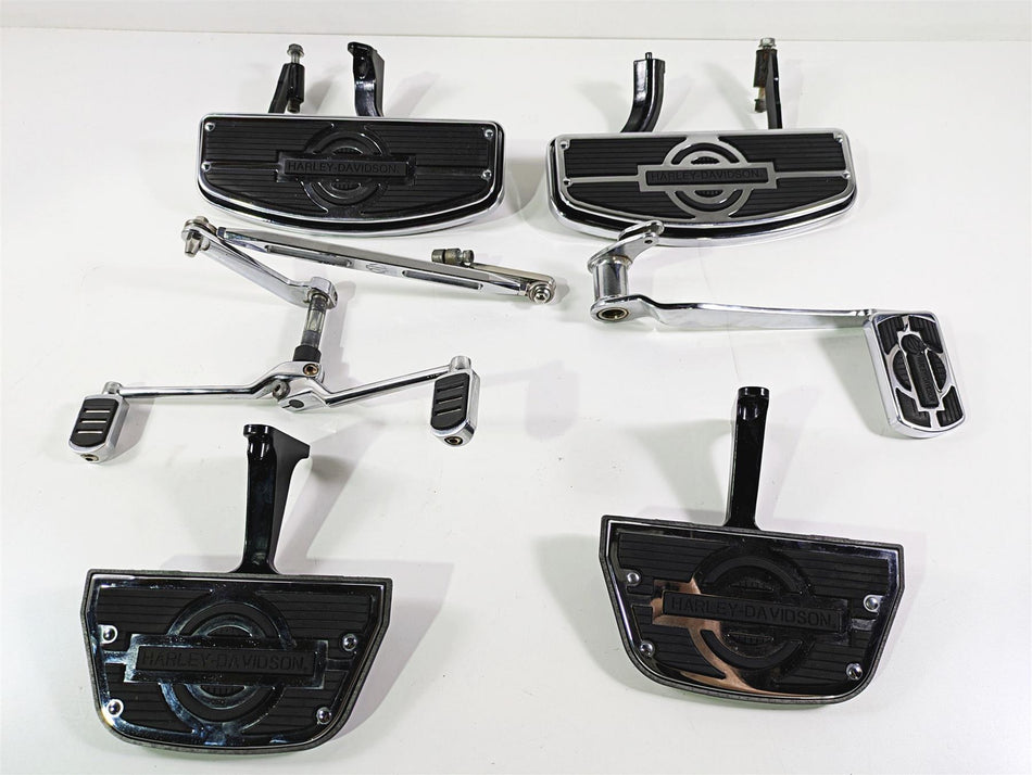 2010 Harley Touring FLHTK Electra Glide Floorboard Foot Control Set 52719-10 {{ shop.shopifyCountryName }} - Mototech271