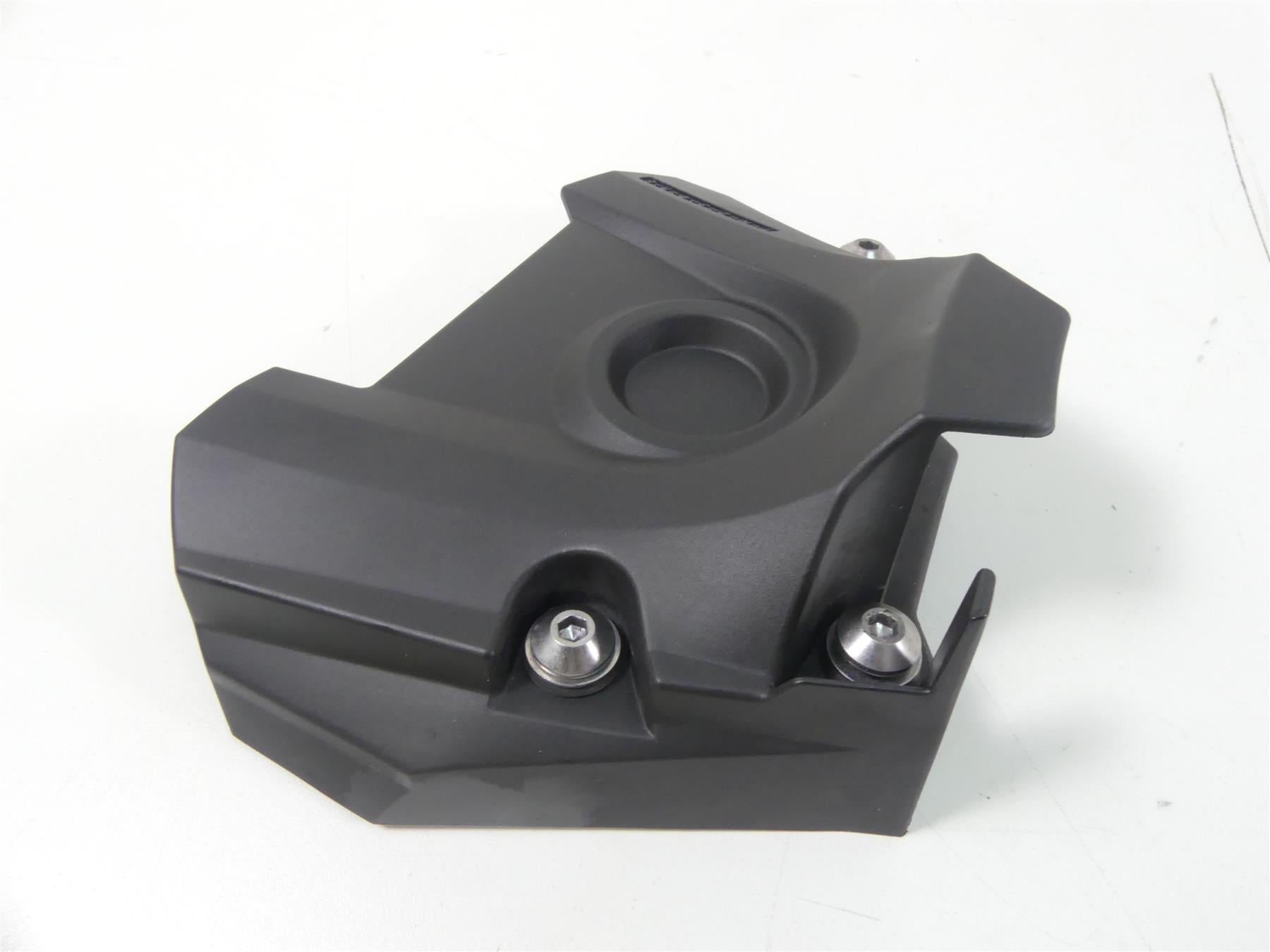 2015 Yamaha MT09 FZ09 Sprocket Guard Cover 1RC-15418-00-00 {{ shop.shopifyCountryName }} - Mototech271