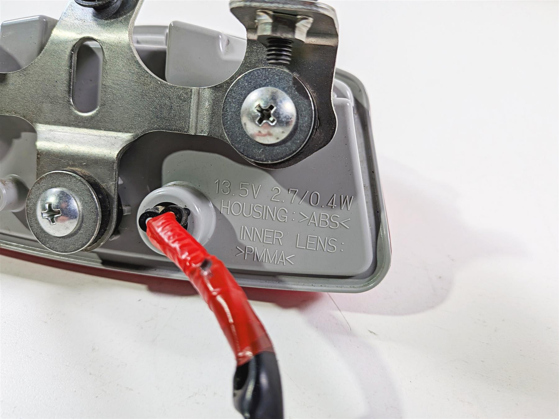 2024 Suzuki GSXR 600 Rear Taillight Tail Brake Light 35710-14JA1 35710-14JC0 {{ shop.shopifyCountryName }} - Mototech271