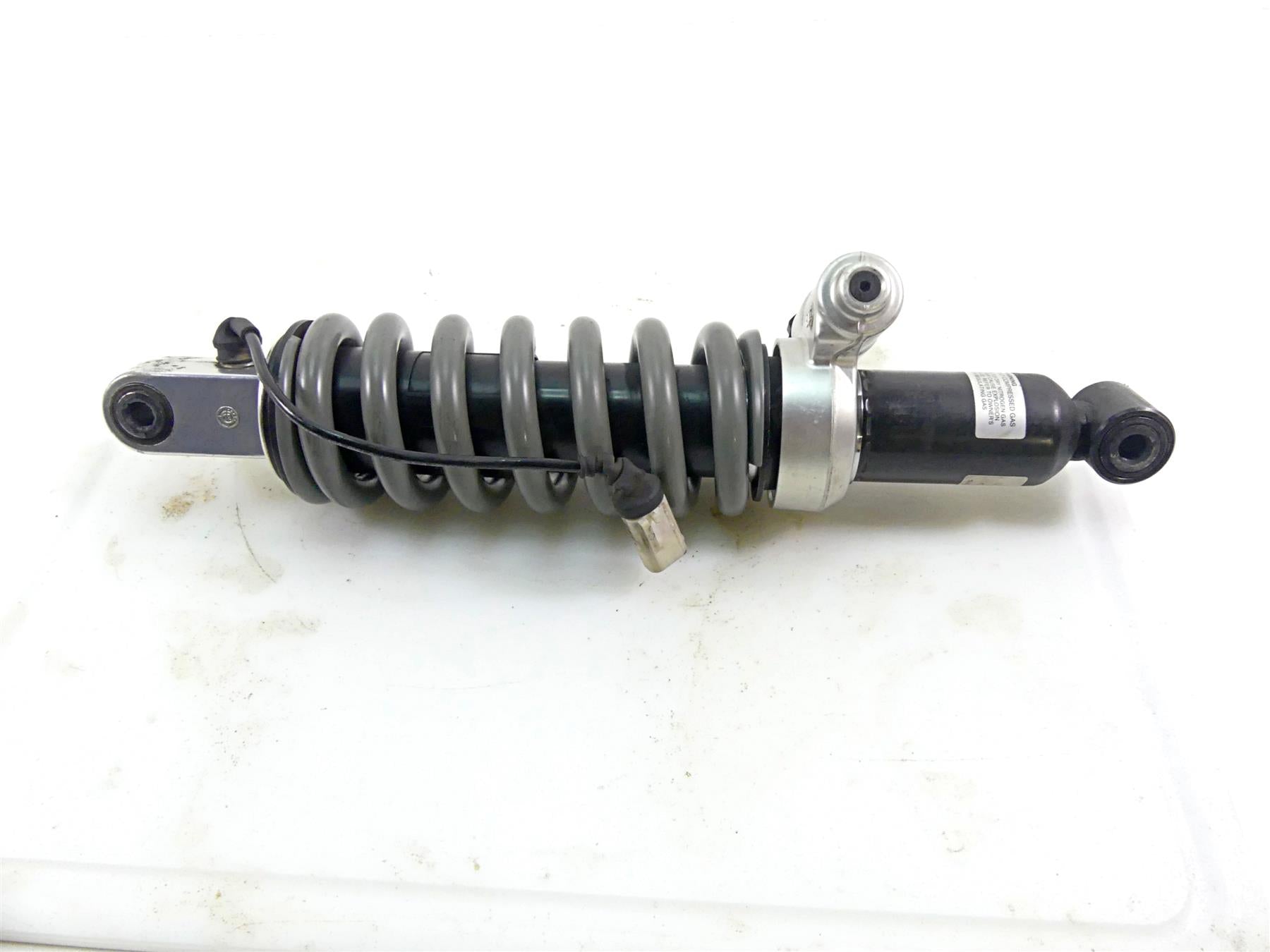2013 BMW F800GS STD K72 Rear Shock Damper Esa Standard Height 33548522113 {{ shop.shopifyCountryName }} - Mototech271