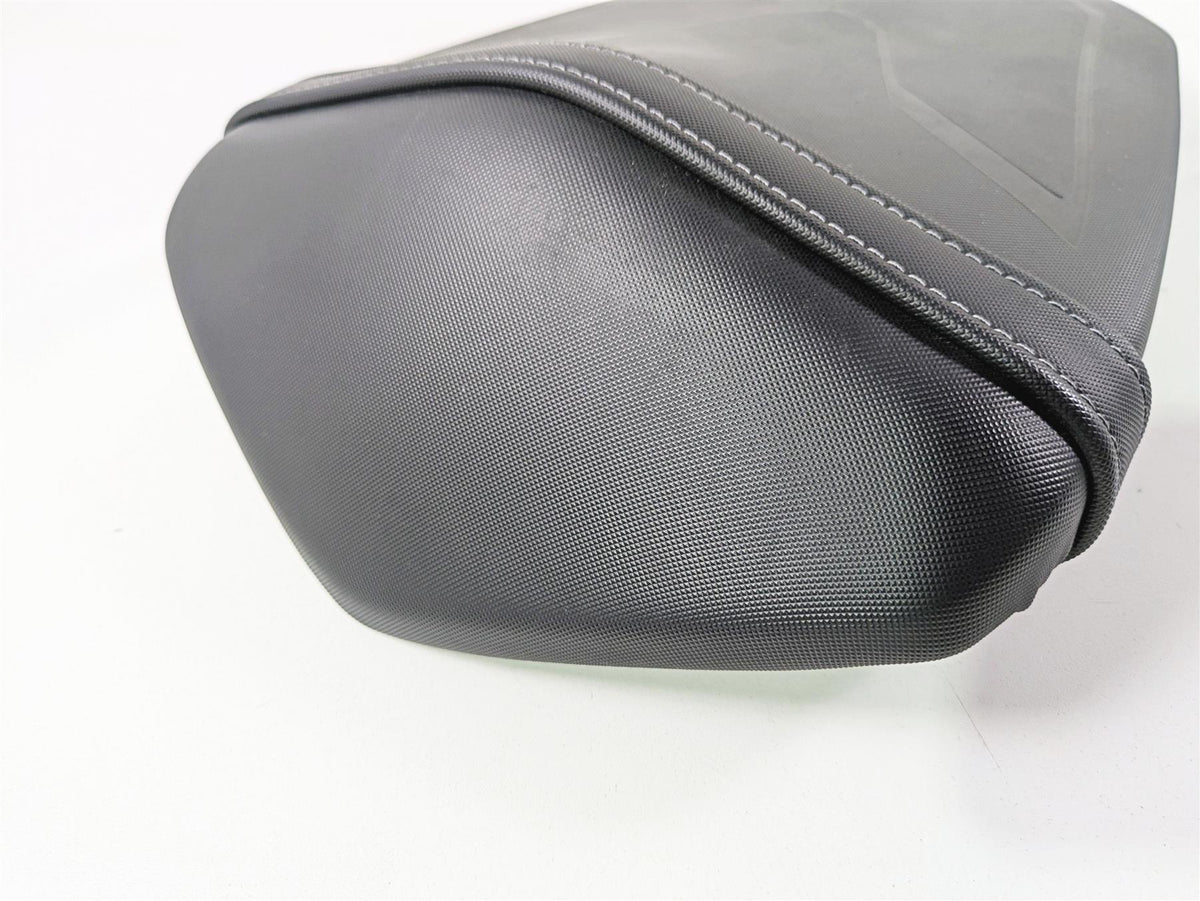 2018 KTM 1290 Super Duke R Rear Passenger Saddle Seat 61607047000 61607048000 {{ shop.shopifyCountryName }} - Mototech271