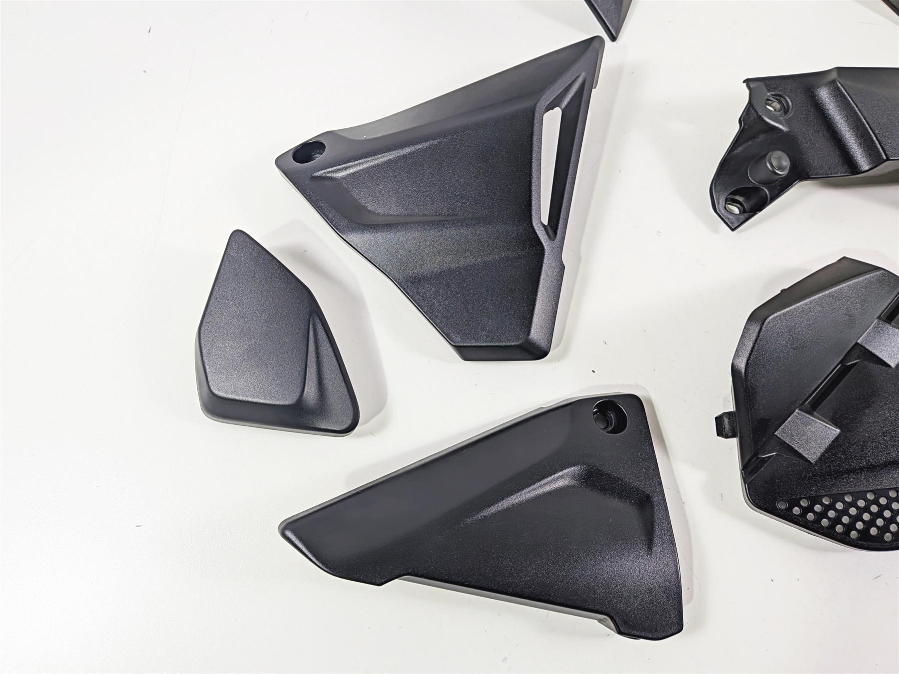2016 BMW R1200 GS K50 Plastic Cover Infill Fairing Set 46638528675 46638528676 {{ shop.shopifyCountryName }} - Mototech271