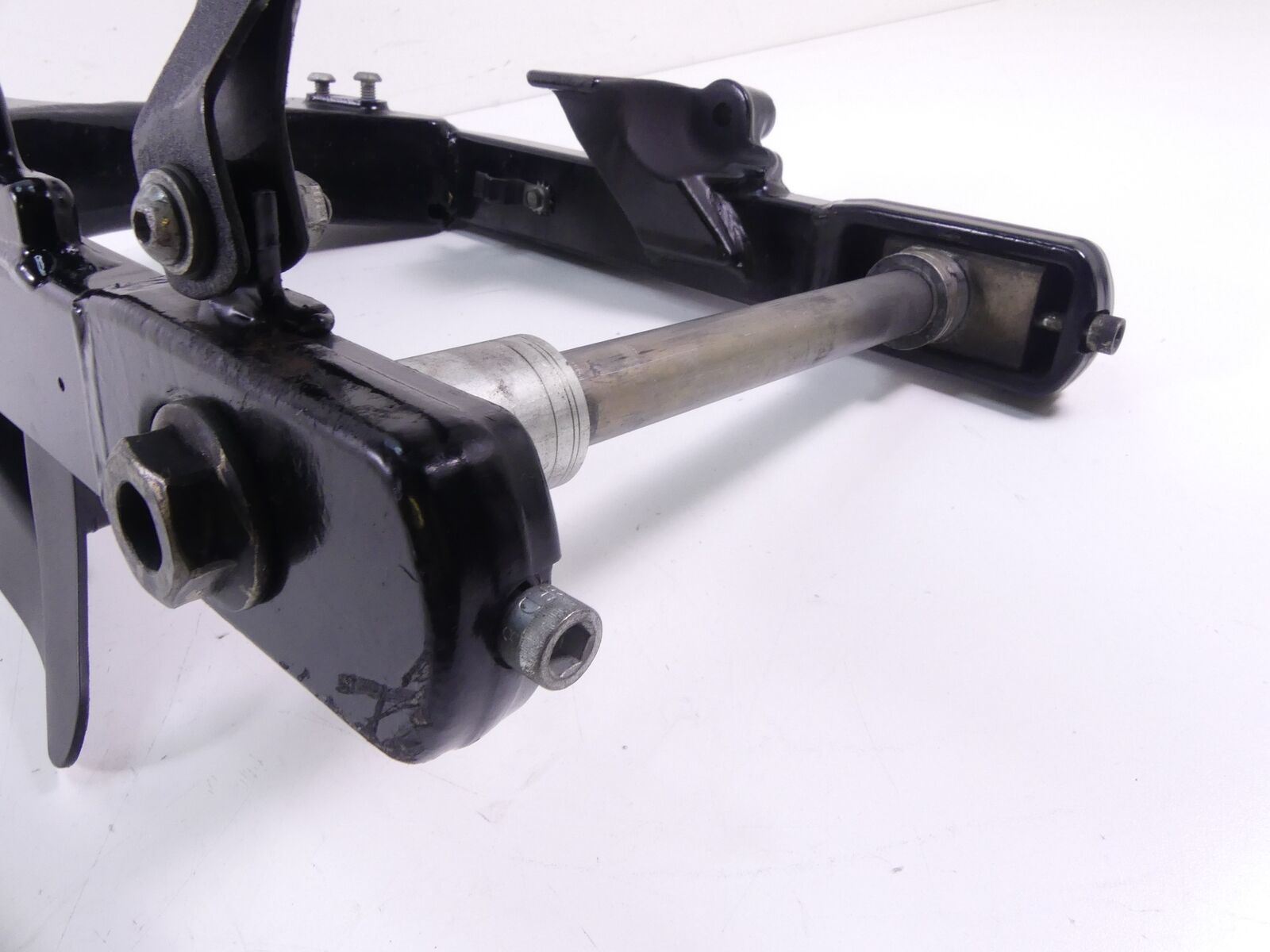2013 Harley FXDB Dyna Street Bob Rear Swingarm with 1" Axle 47820-10 {{ shop.shopifyCountryName }} - Mototech271