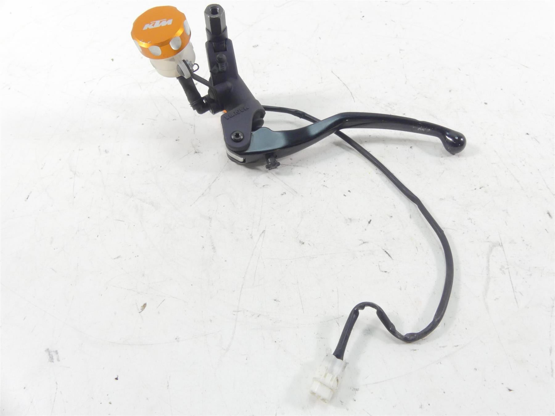 2015 KTM 1290R Super Duke Magura Clutch Master Cylinder + Lever 6130203000030 {{ shop.shopifyCountryName }} - Mototech271
