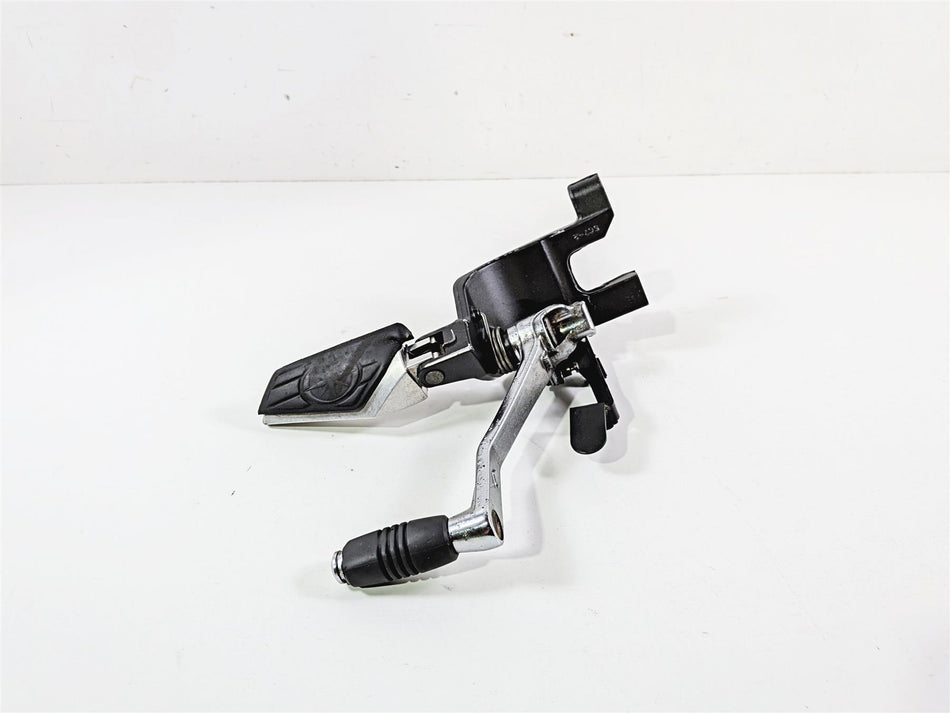 2012 Yamaha XV1900 Raider S Right Foot Peg & Brake Pedal 5C7-27420-00-00 {{ shop.shopifyCountryName }} - Mototech271