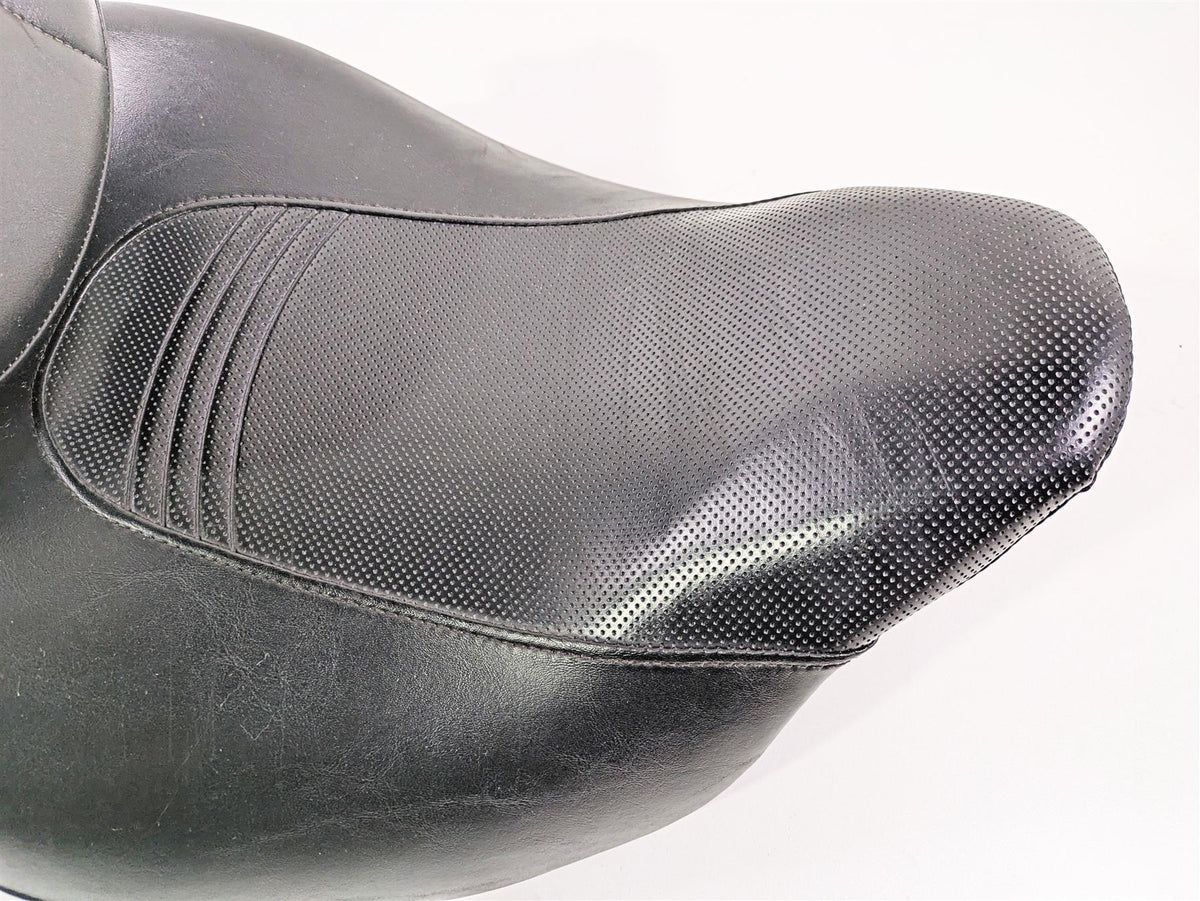 2009 Harley Touring FLHX Street Glide Dual Rider Seat Saddle + Backrest 52320-09 {{ shop.shopifyCountryName }} - Mototech271