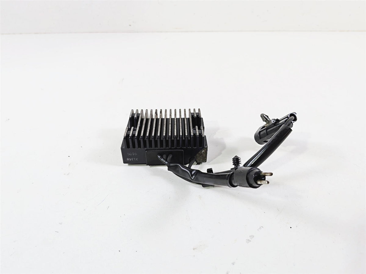 2006 Harley Sportster XL883 Low Rectifier Voltage Regulator 74523-04 {{ shop.shopifyCountryName }} - Mototech271