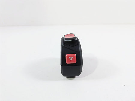 2022 Triumph Tiger 900 GT Pro Right Hand Home Start Stop Control Switch T2044829 {{ shop.shopifyCountryName }} - Mototech271