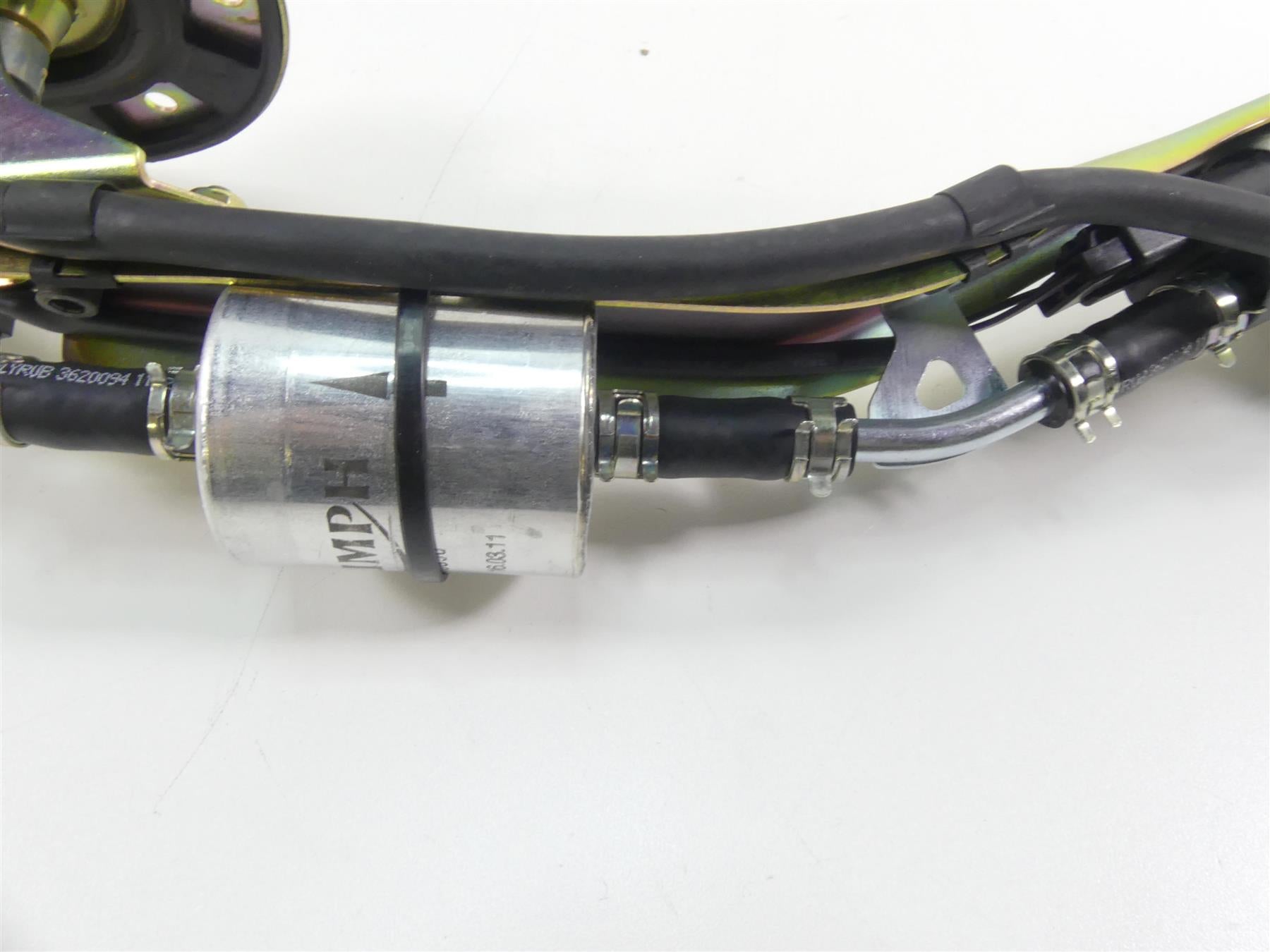 2013 Triumph Rocket 3 Touring Fuel Gas Petrol Pump -Tested T2400445 {{ shop.shopifyCountryName }} - Mototech271