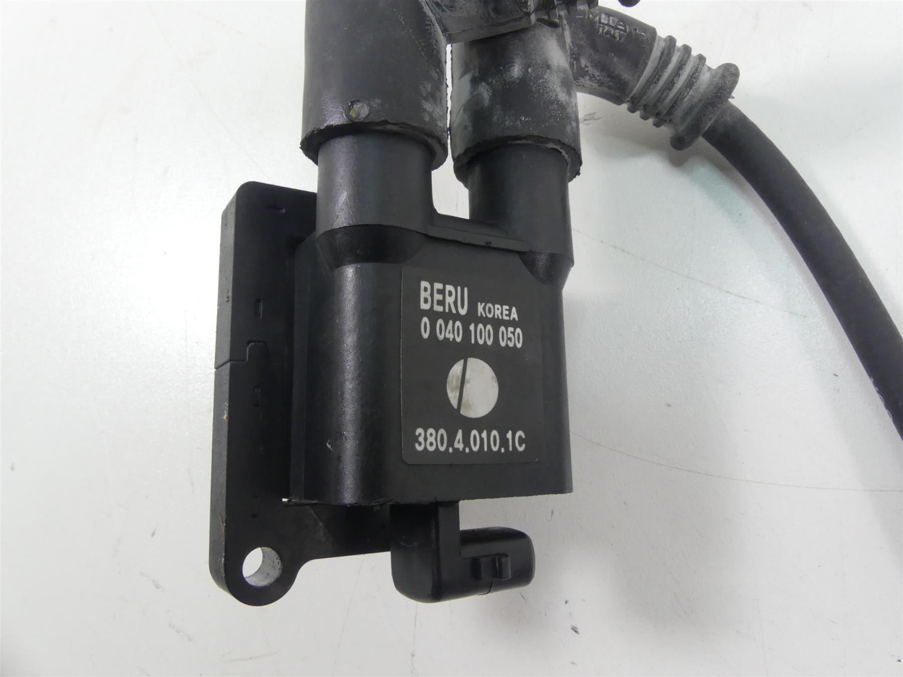 2007 Ducati Sport Classic GT1000 Beru 11K Ignition Coil Wires Plug Set 38040101C {{ shop.shopifyCountryName }} - Mototech271