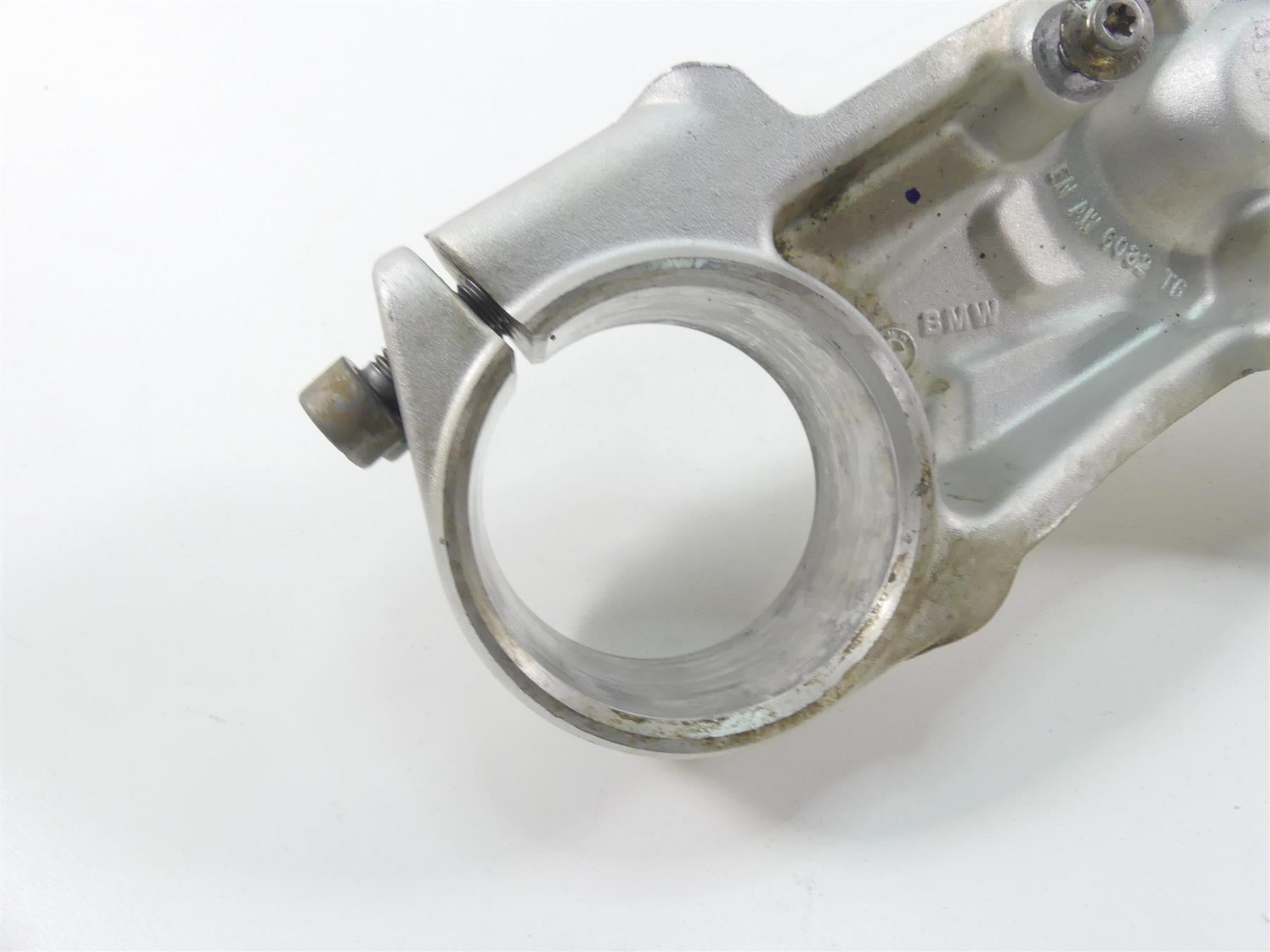 2019 BMW R1250GS K50 Lower Triple Tree Steering Clamp 31429467888 31429443337 {{ shop.shopifyCountryName }} - Mototech271