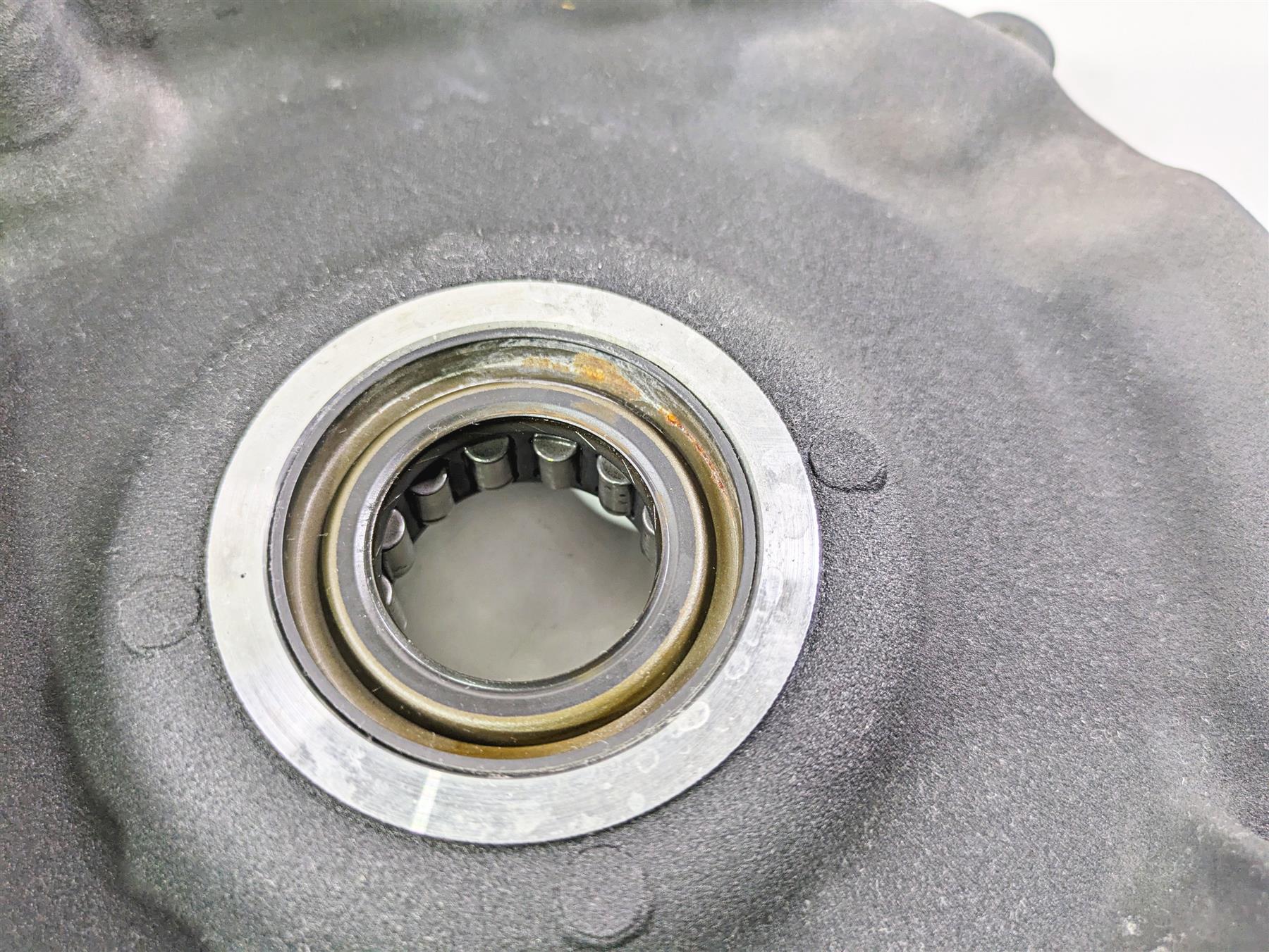2014 Harley FXDF Dyna Fat Bob Inner Primary Drive Clutch Cover 60681-06C {{ shop.shopifyCountryName }} - Mototech271
