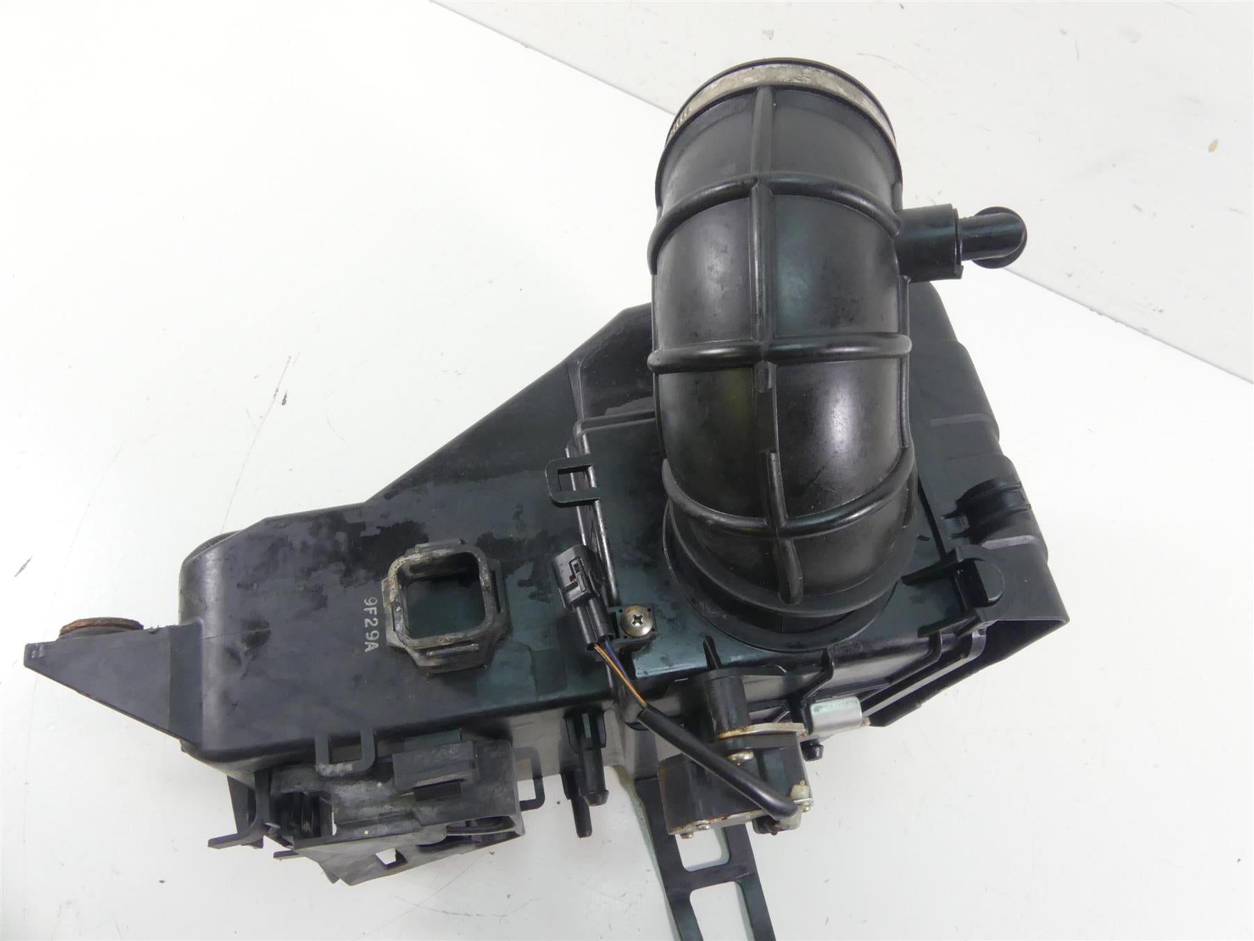 2016 Yamaha Waverunner VX 1050 Deluxe Air Filter Box Cleaner 6EY-14410-00 {{ shop.shopifyCountryName }} - Mototech271