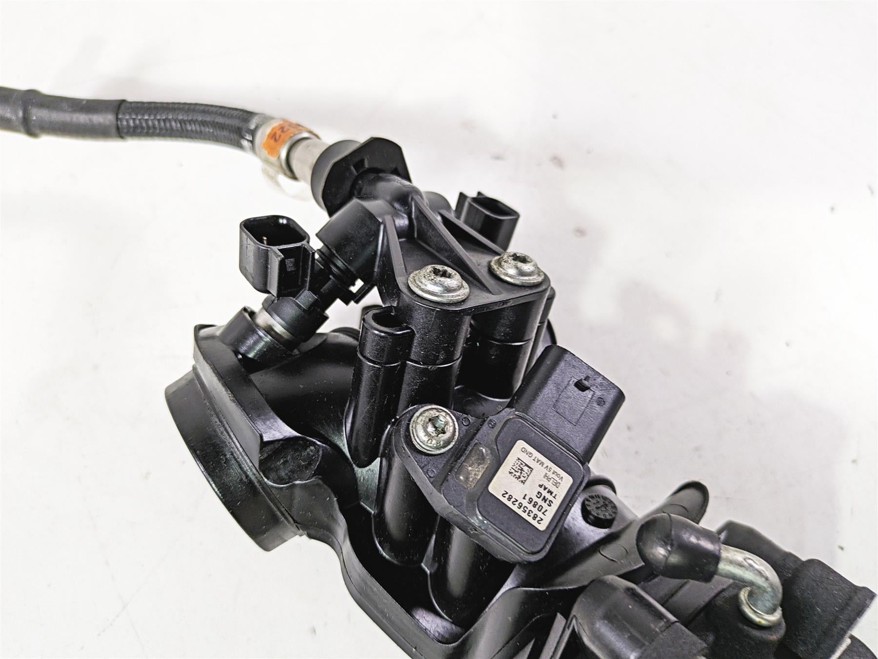 2017 Harley Touring FLTRXS Road Glide Throttle Body Fuel Injection 27300122 {{ shop.shopifyCountryName }} - Mototech271