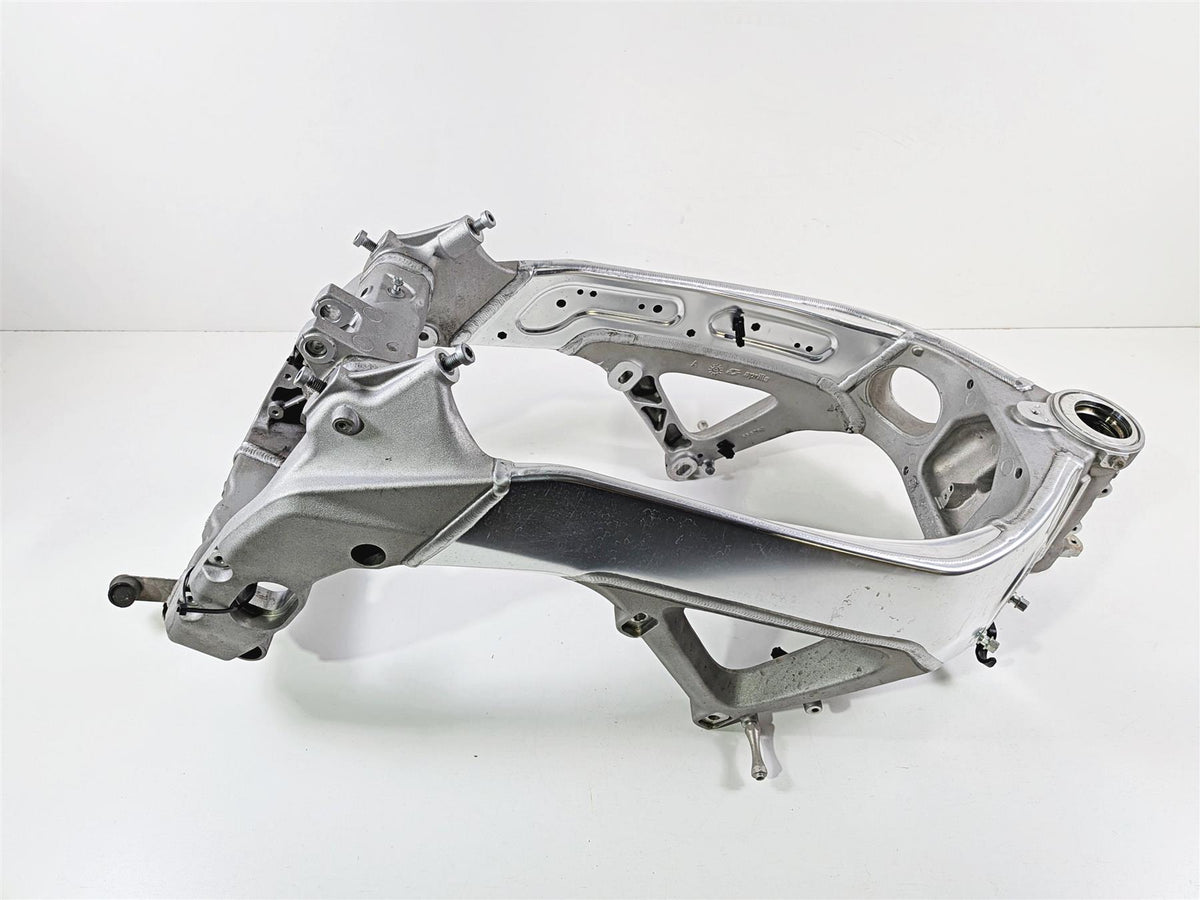 2014 Aprilia RSV4 RR Factory Straight Main Frame Chassis With Clean Florida Title 895460 {{ shop.shopifyCountryName }} - Mototech271