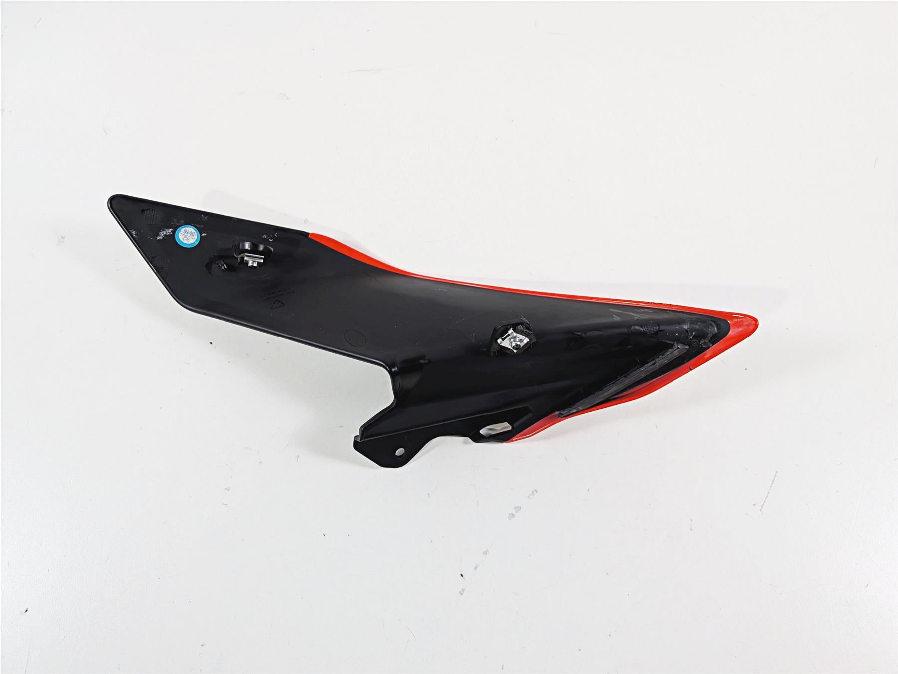 2025 CFMoto 450 SS Front Right Wing Fairing Cover 6AQV-040204-1004-0RM00 {{ shop.shopifyCountryName }} - Mototech271