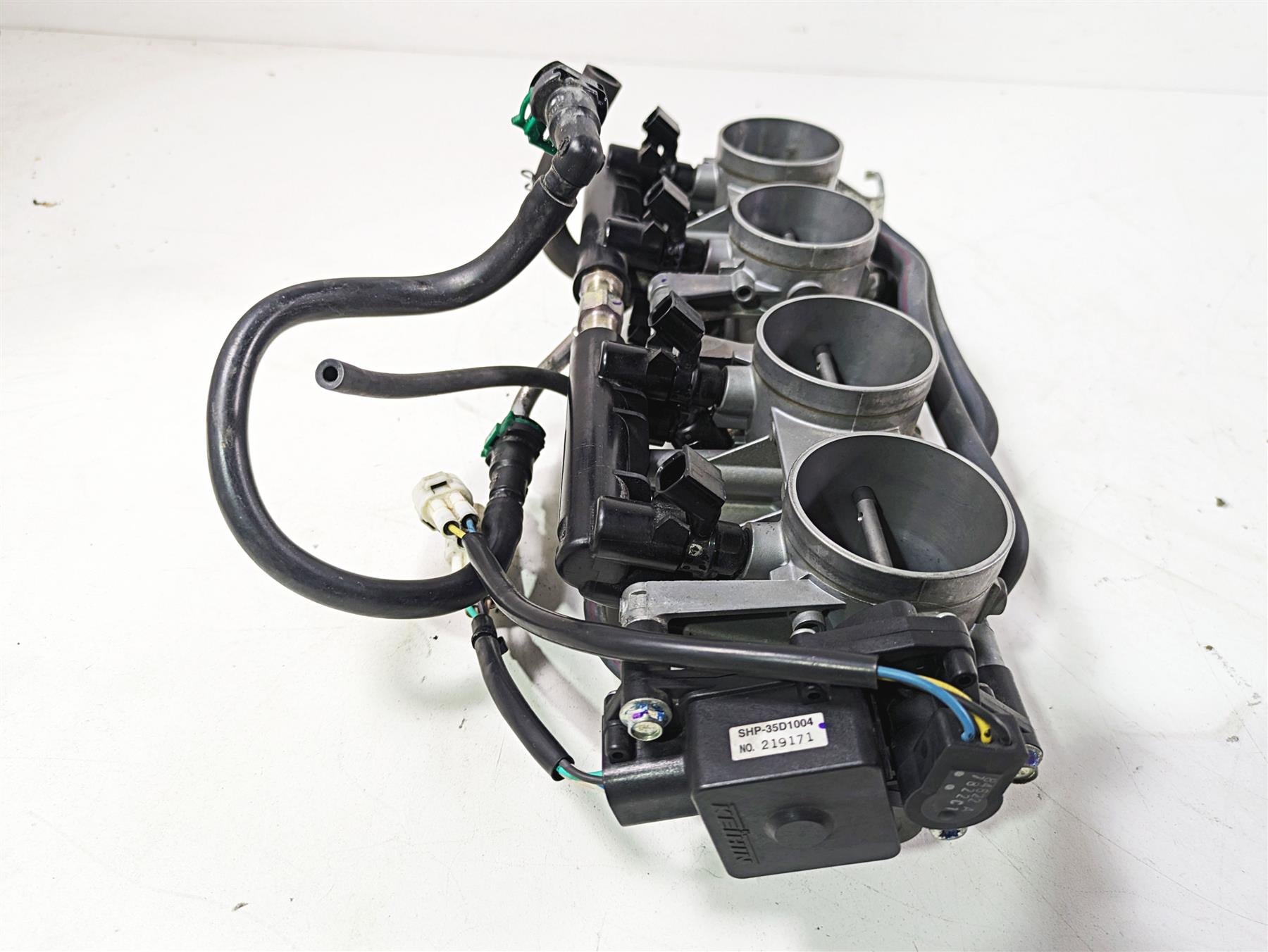 2018 Suzuki GSX1300 R Hayabusa Keihin Throttle Body Fuel Injectors 13406-15H20 {{ shop.shopifyCountryName }} - Mototech271
