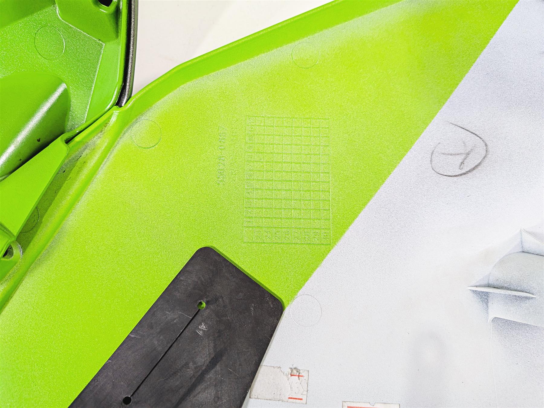 2024 Kawasaki EX500 Ninja 40th An. Right Side Main Cover Fairing 55061-5201 {{ shop.shopifyCountryName }} - Mototech271