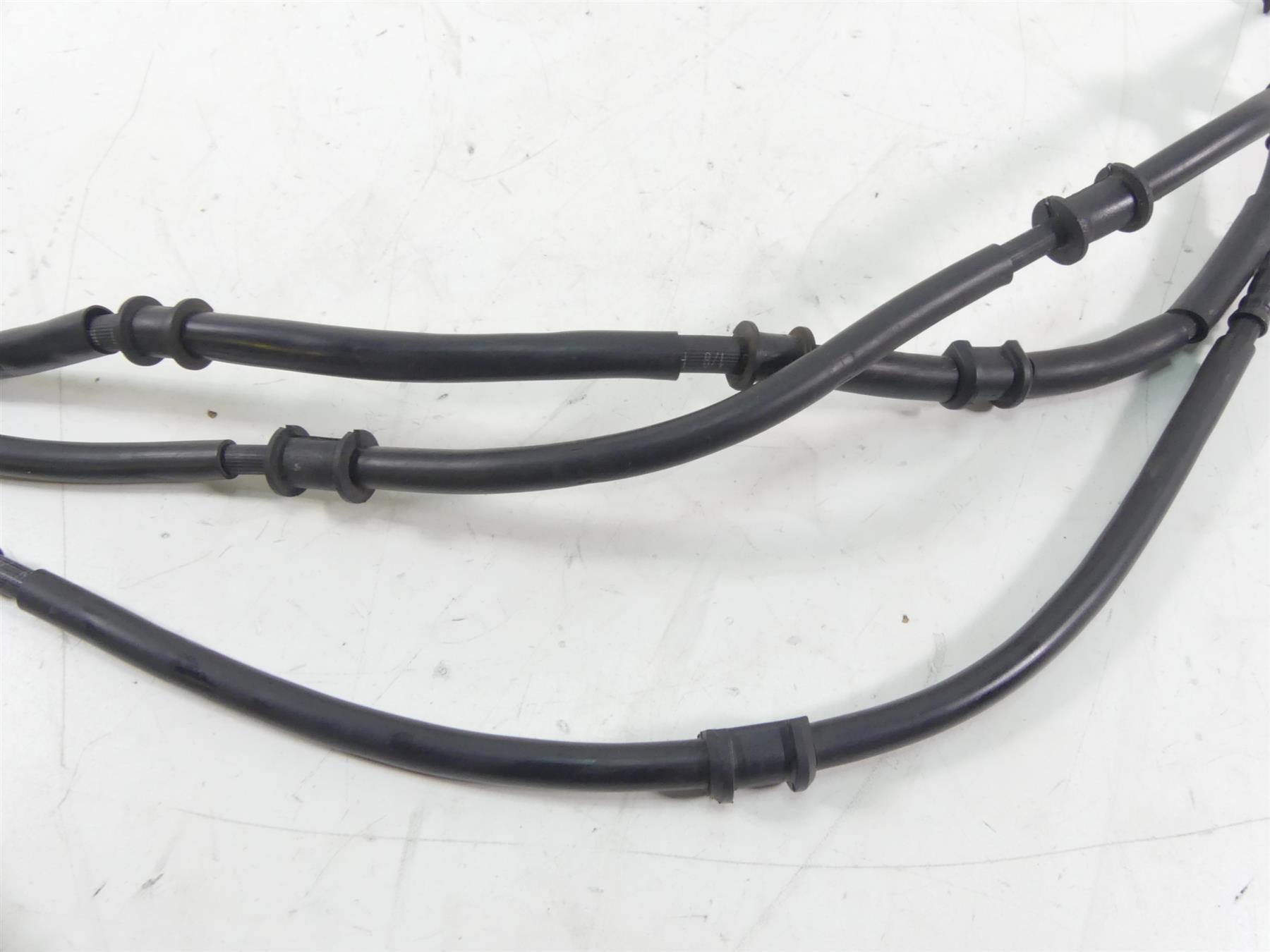 2013 Yamaha VMX17 V-Max 1700 Front Abs Brake Lines Hoses Set 2S3-2584B-00-00 {{ shop.shopifyCountryName }} - Mototech271