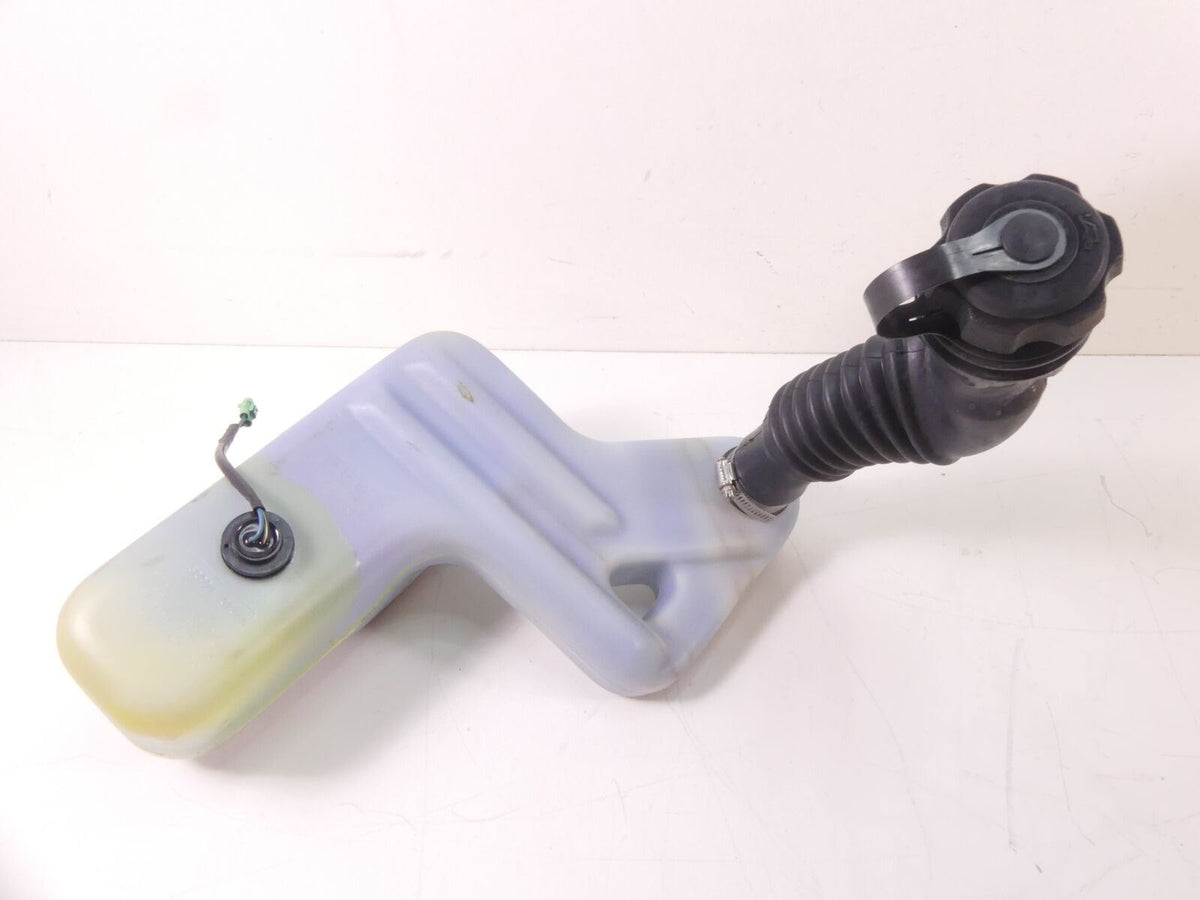2002 Kawasaki Jetski Ultra 130 Di Oil & Fuel Gas Tank Reservoir Set 51004-3734 {{ shop.shopifyCountryName }} - Mototech271
