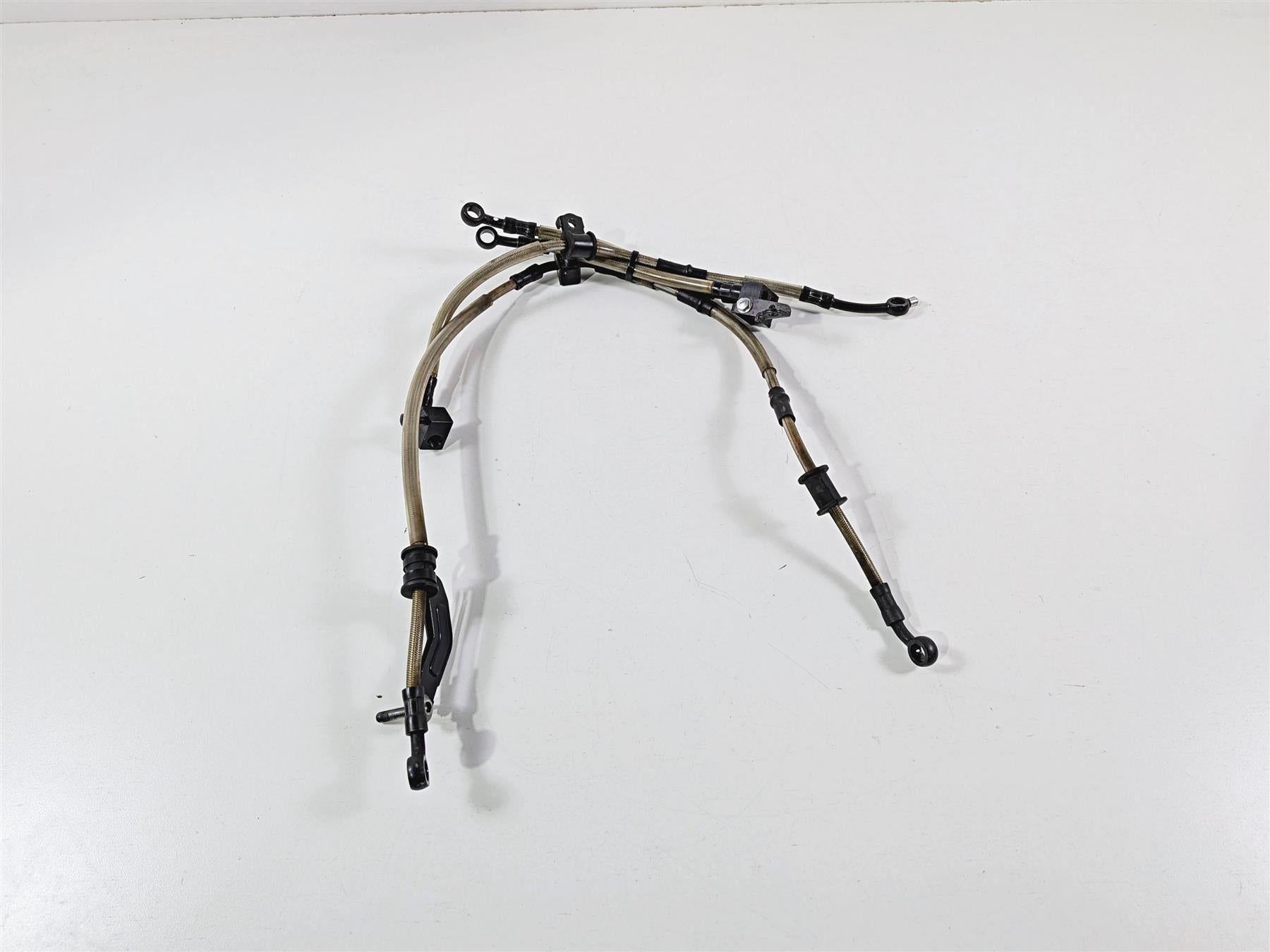 2016 Yamaha YZF R1 RN32 Front Abs Brake Line Set 2CR-2584A-01-00 2CR-2584B-00-00 {{ shop.shopifyCountryName }} - Mototech271