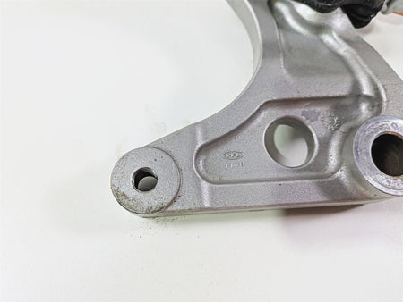 2008 Kawasaki VN1600 Vulcan Nomad Tokico Rear Brake Caliper 43080-5098-GN {{ shop.shopifyCountryName }} - Mototech271