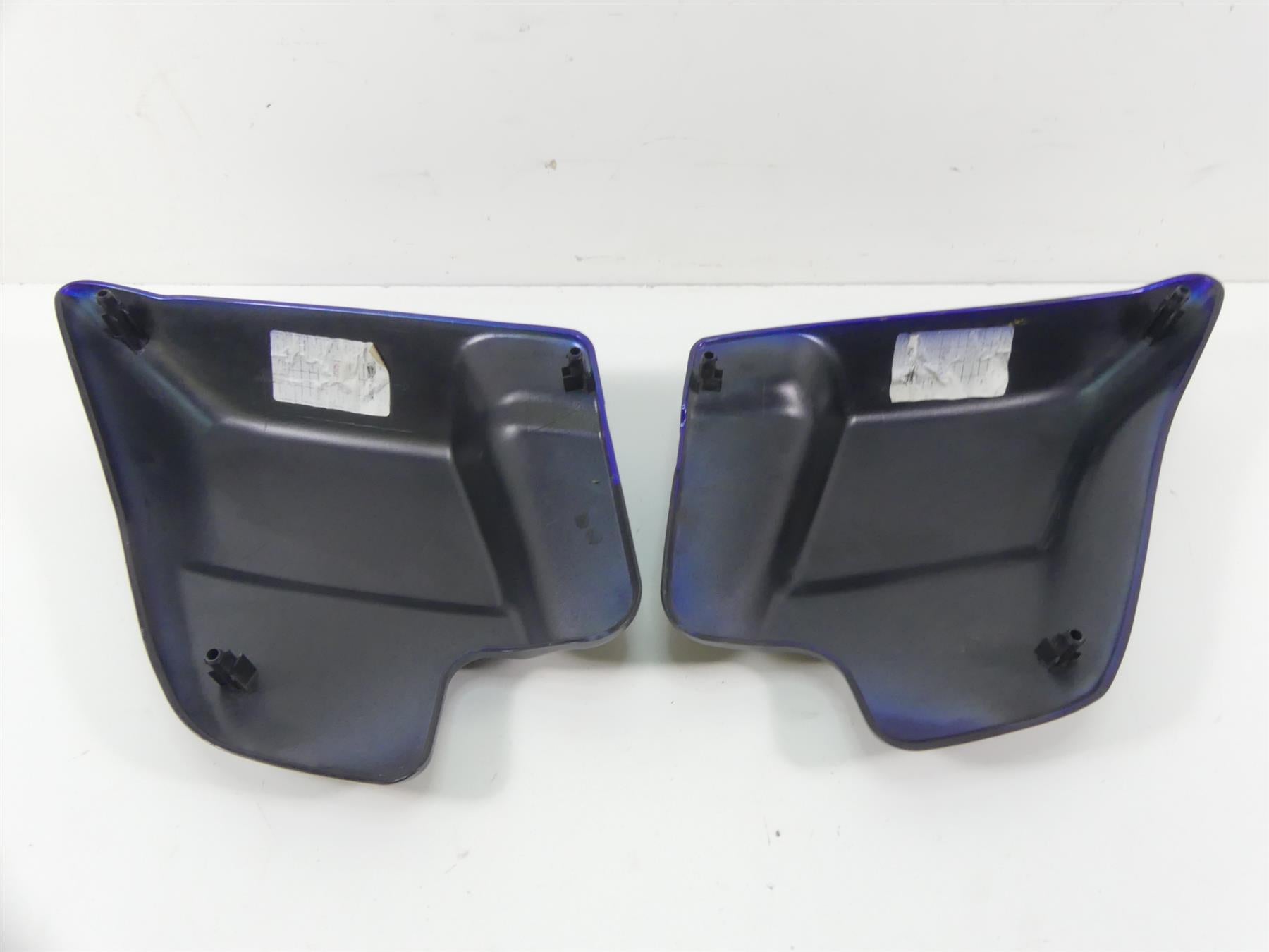 2004 Harley FLHTC SE CVO Electra Glide Side Cover Fairing Set 66048-97 {{ shop.shopifyCountryName }} - Mototech271