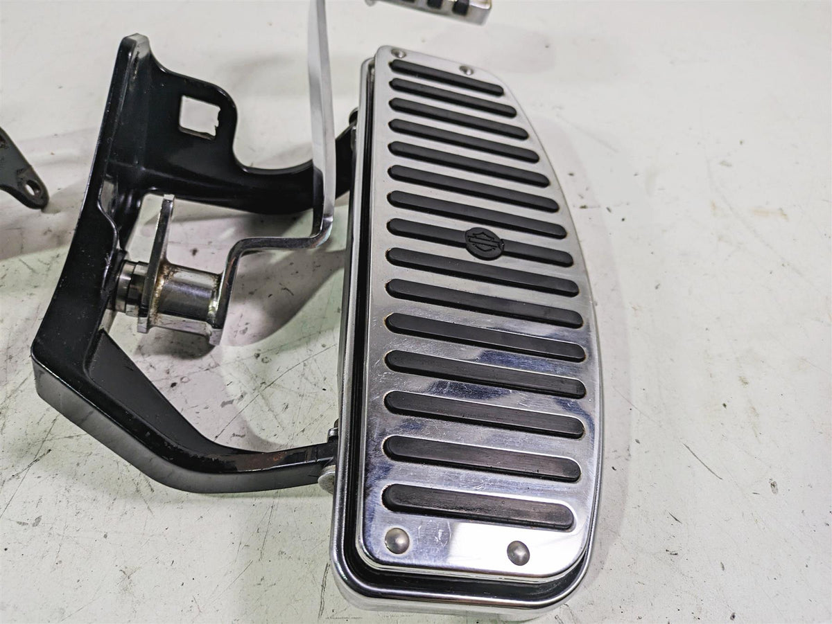 2002 Harley FLSTC Softail Heritage Left Right Chrome Floor Board Set 33630-00A {{ shop.shopifyCountryName }} - Mototech271