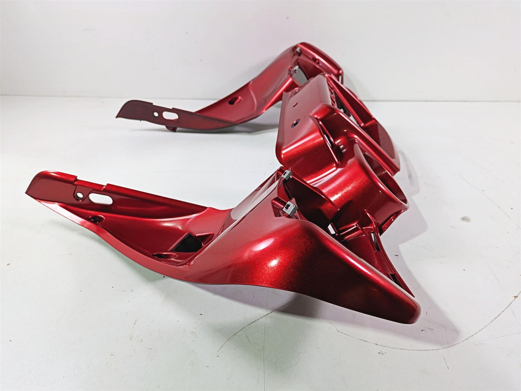 2019 Indian Chieftain Limited Front Nose Inner Main Fairing - Read 5454874 {{ shop.shopifyCountryName }} - Mototech271
