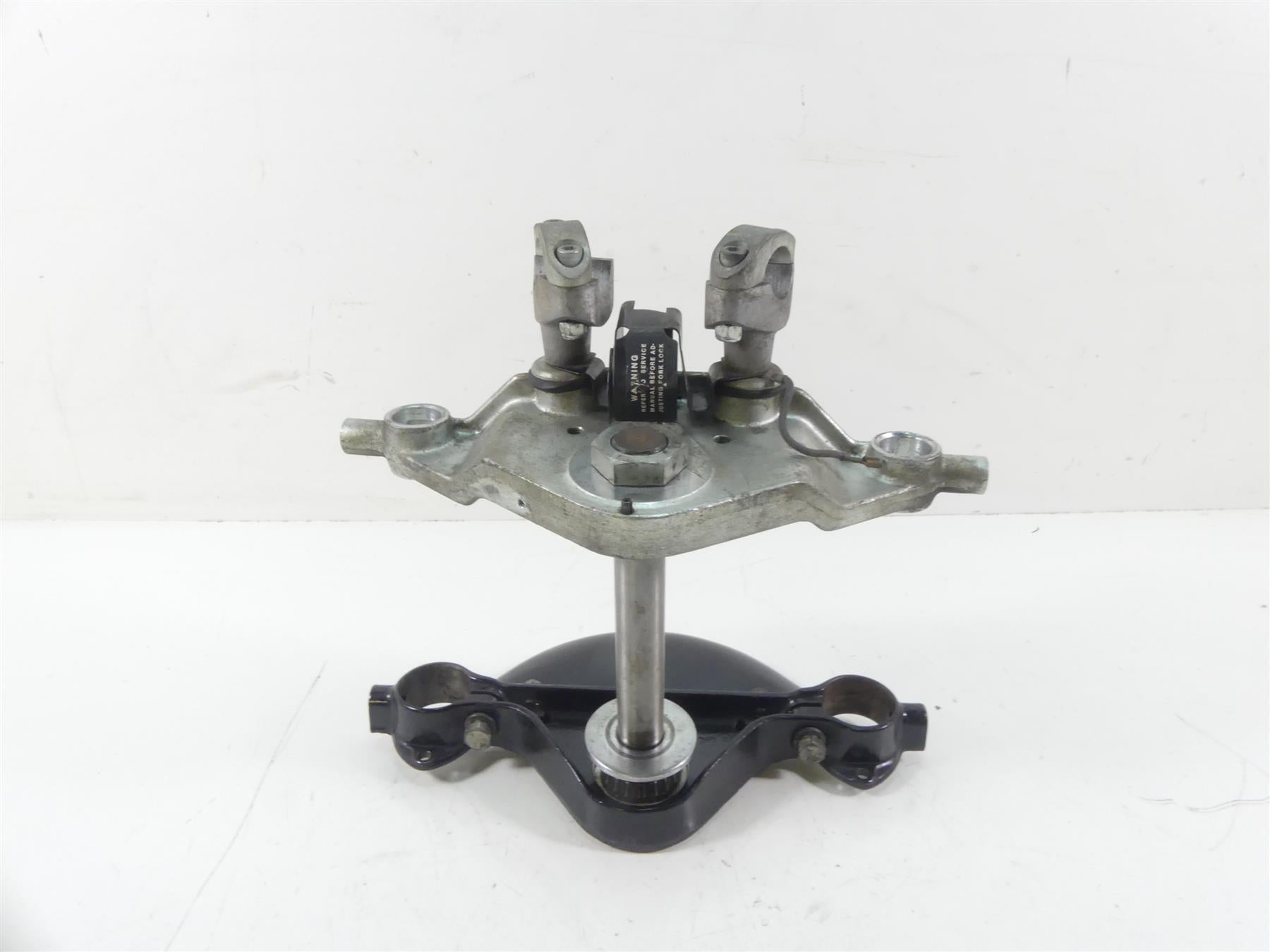 1989 Harley Touring FLTC Tour Glide Upper Lower Tiple Tree Riser Set 45435-83B {{ shop.shopifyCountryName }} - Mototech271