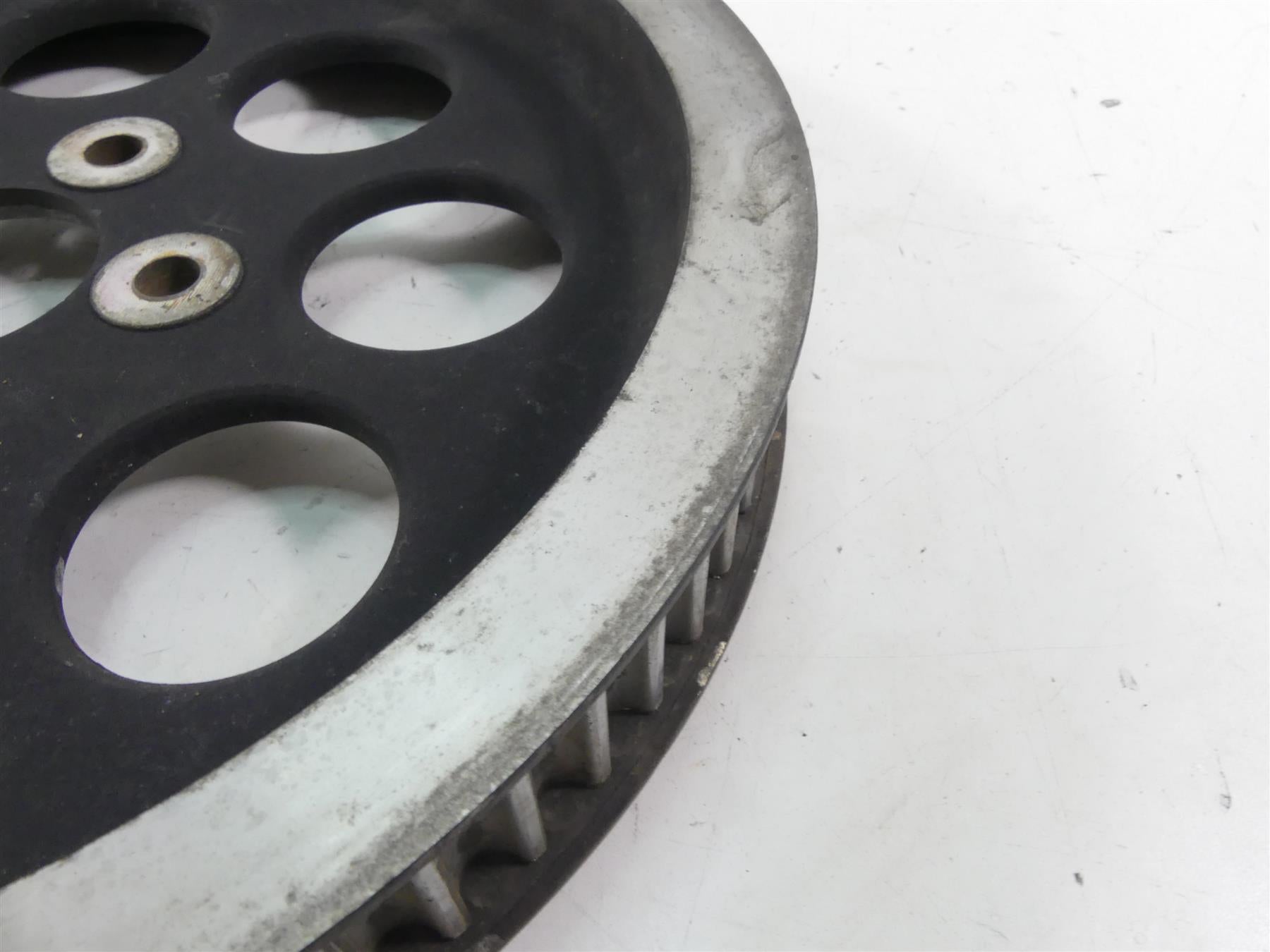 1998 Harley Dyna FXDL Low Rider Rear Drive Belt Pulley 70T 1-1/2" 40225-86A {{ shop.shopifyCountryName }} - Mototech271