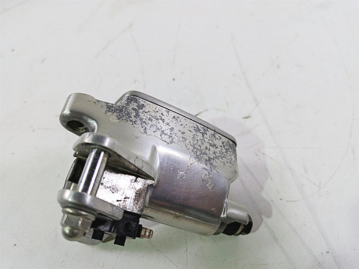 2002 Honda V-Twin VTX1800 C Front Brake Master Cylinder 45510-MZ0-A41 {{ shop.shopifyCountryName }} - Mototech271