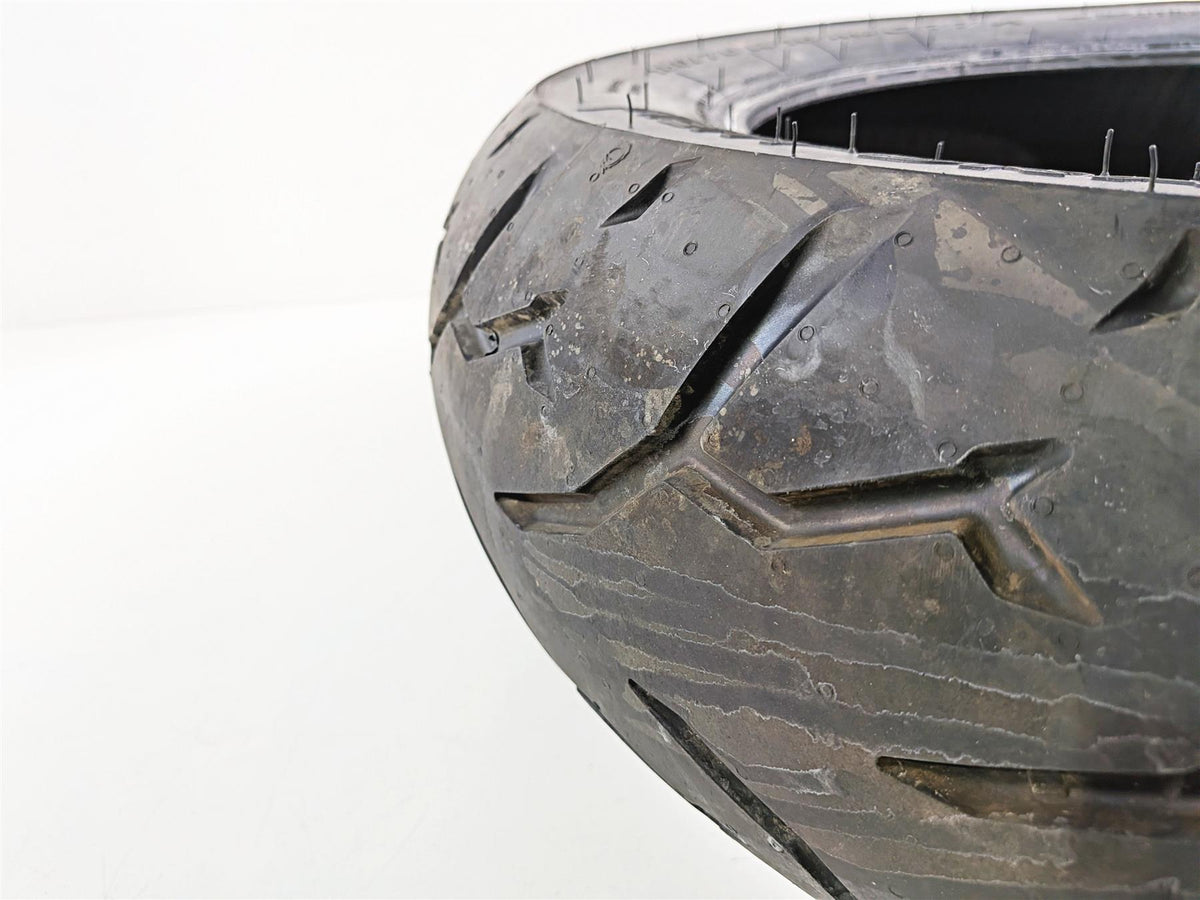 Used Rear Motorcycle Tire Pirelli Night Dragon 180/70R16 77H 2212300-Mototech271