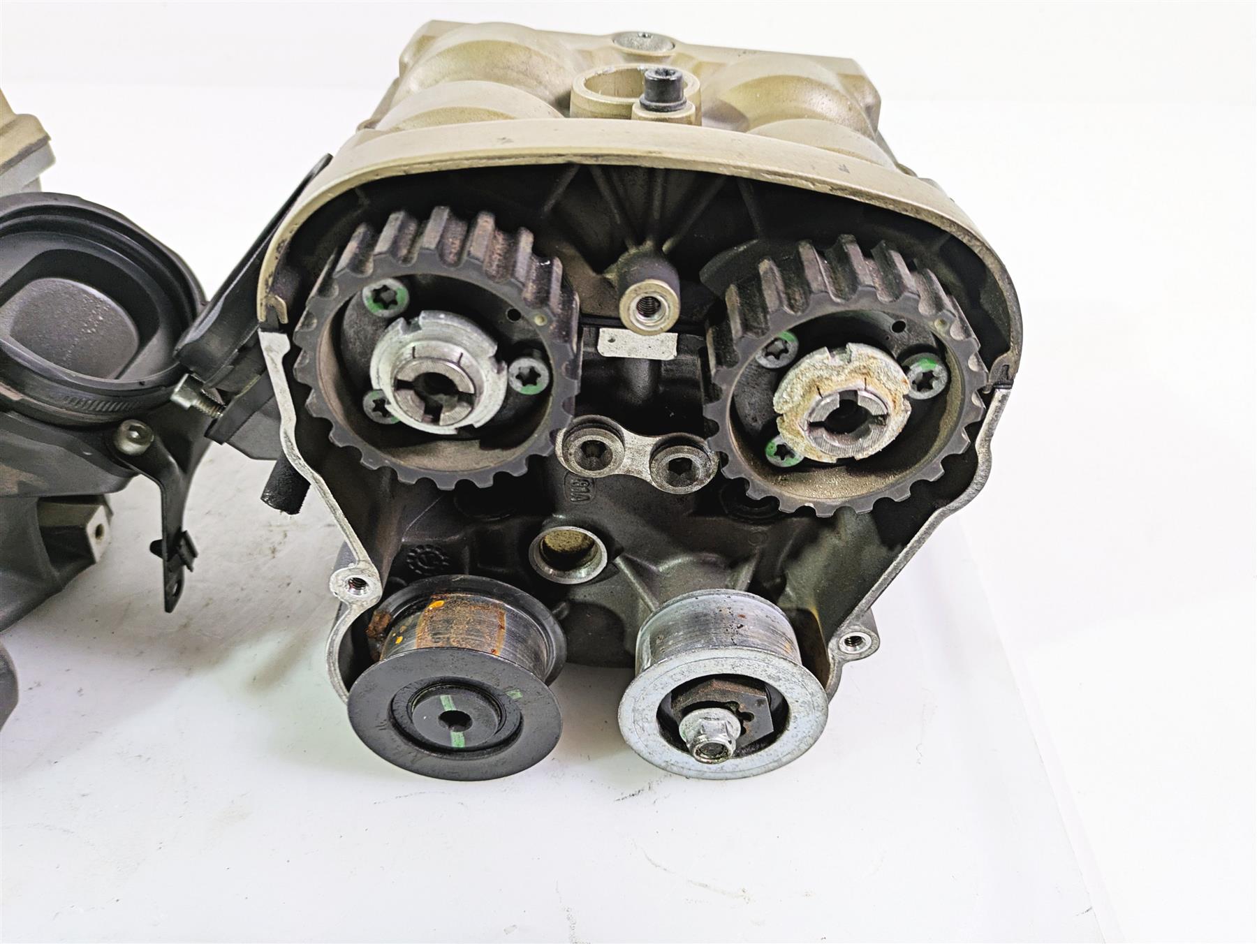 2012 Ducati Streetfighter 848 Cylinderhead Cylinder Heads 30123301AB 30122782AB {{ shop.shopifyCountryName }} - Mototech271
