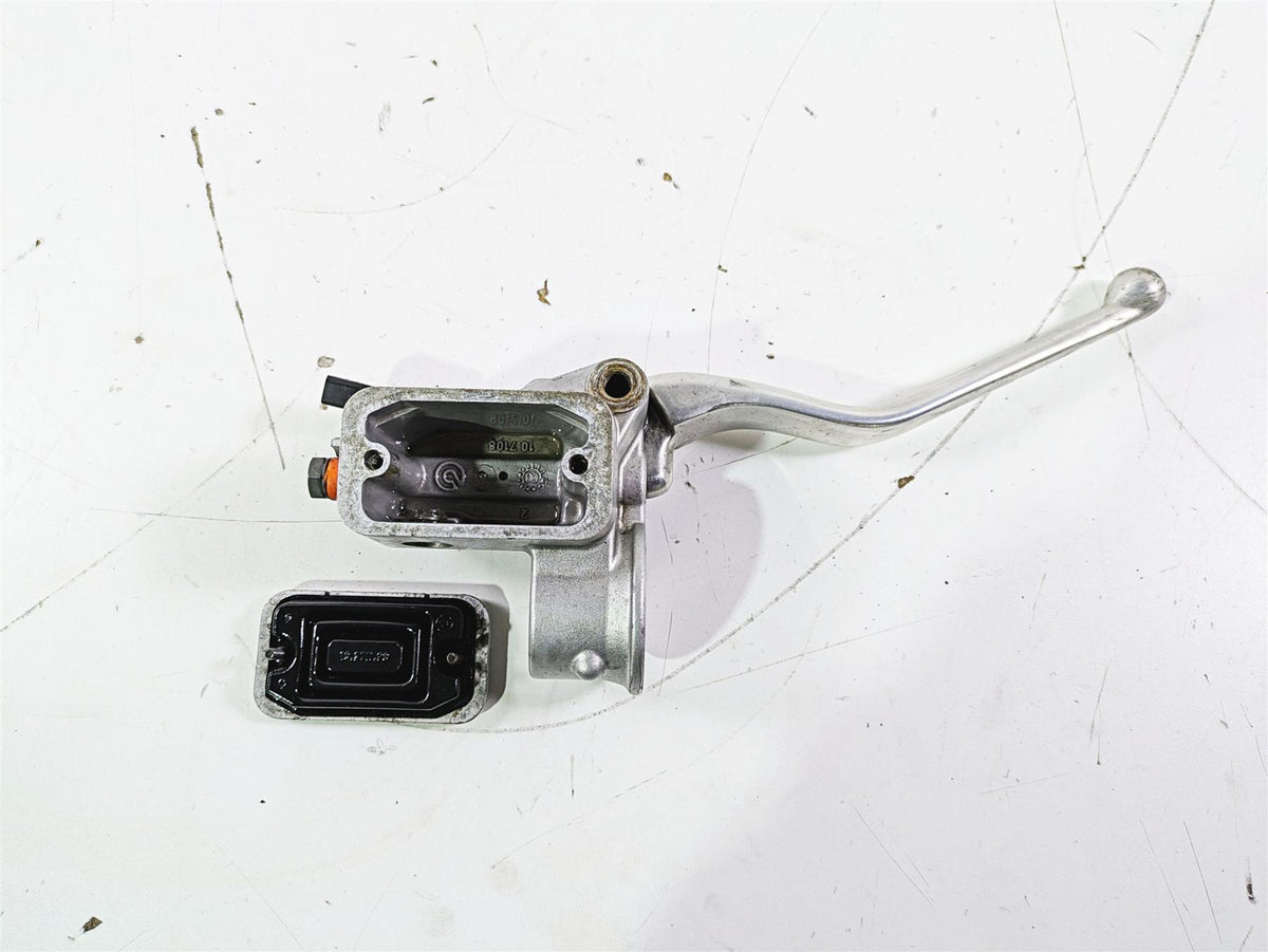 2004 Victory Kingpin Brembo Front Brake Master Cylinder 2010217 {{ shop.shopifyCountryName }} - Mototech271