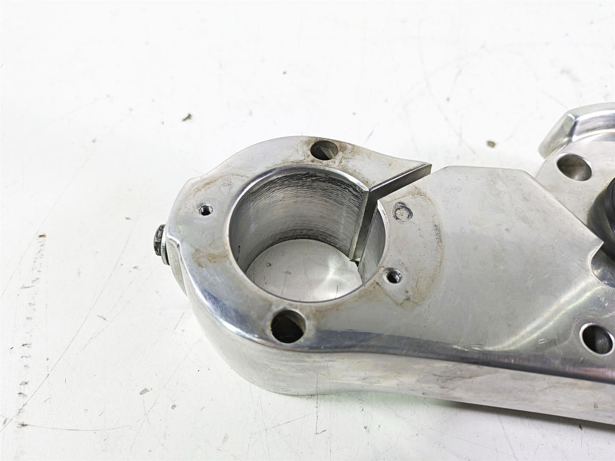 2021 Harley Softail FLSL Slim Lower Triple Tree Steering Clamp 45900162 {{ shop.shopifyCountryName }} - Mototech271