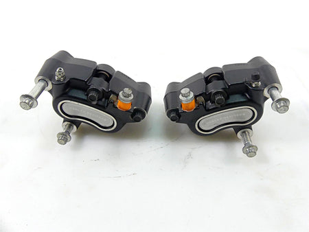 2010 Harley FXDF Dyna Fat Bob Nice Front Brake Caliper Set 44046-08 {{ shop.shopifyCountryName }} - Mototech271