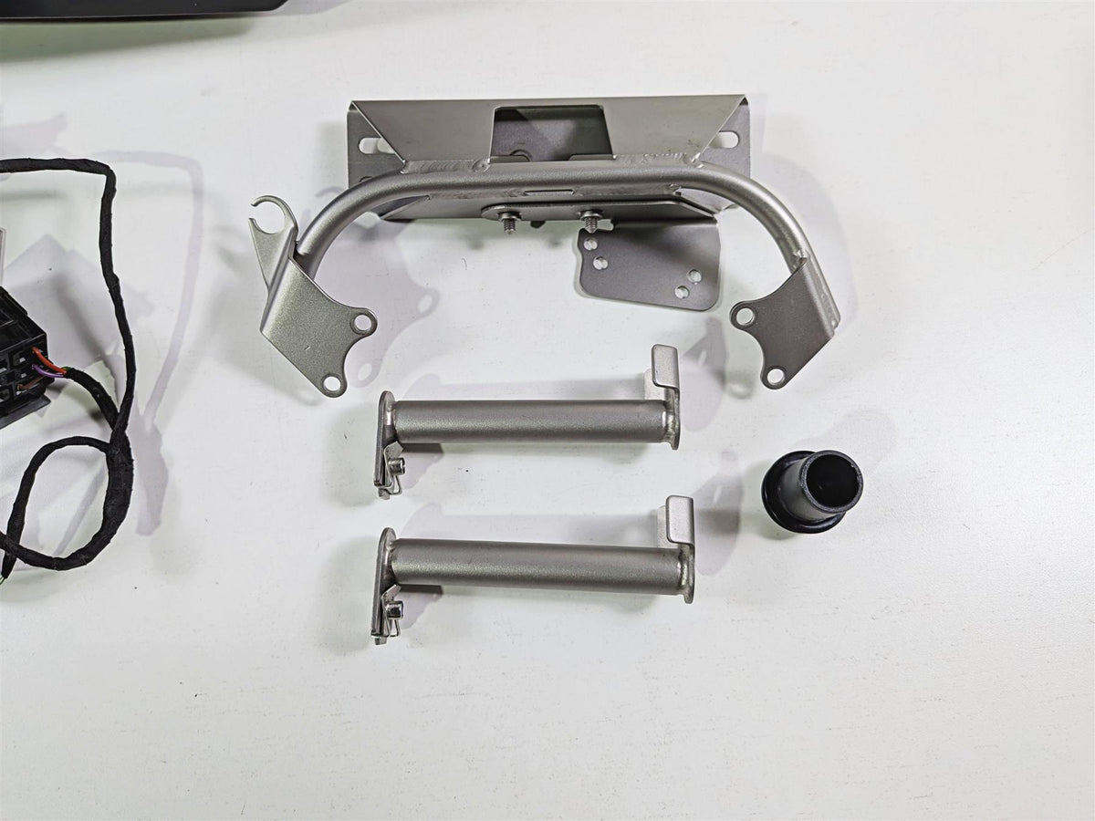 2023 BMW R1250RT RTP K52 Rear Radio Trunk & Mounting Hardware 46637693159 {{ shop.shopifyCountryName }} - Mototech271