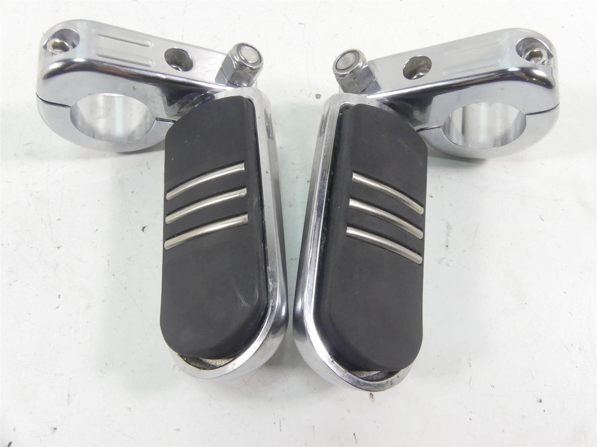 2005 Harley Touring CVO FLHTC SE Electra Glide Crash Guard Highway Foot Pegs {{ shop.shopifyCountryName }} - Mototech271