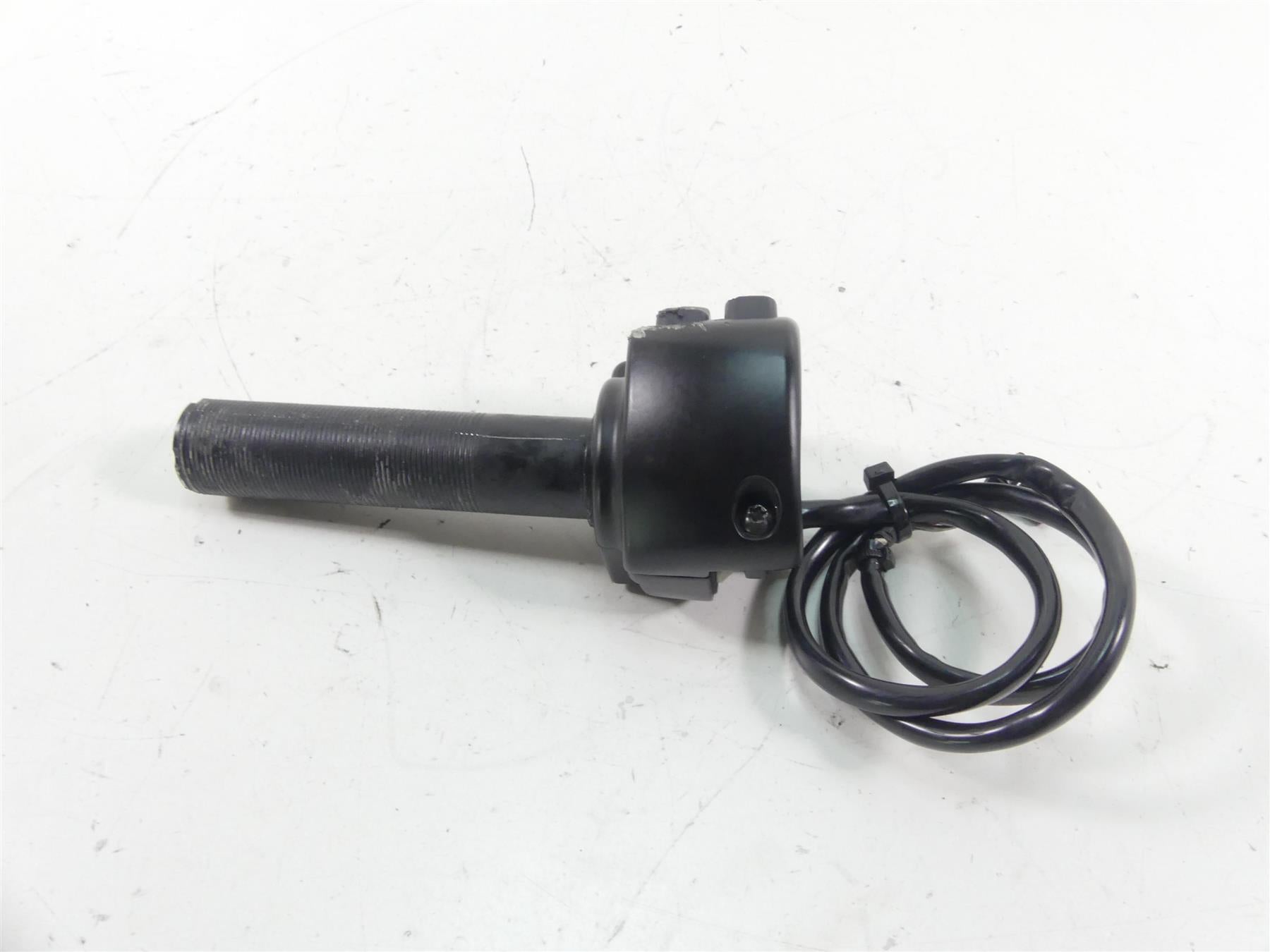 2021 Harley Softail FXBBS Street Bob Right Hand Throttle Control Switch 71500462 {{ shop.shopifyCountryName }} - Mototech271