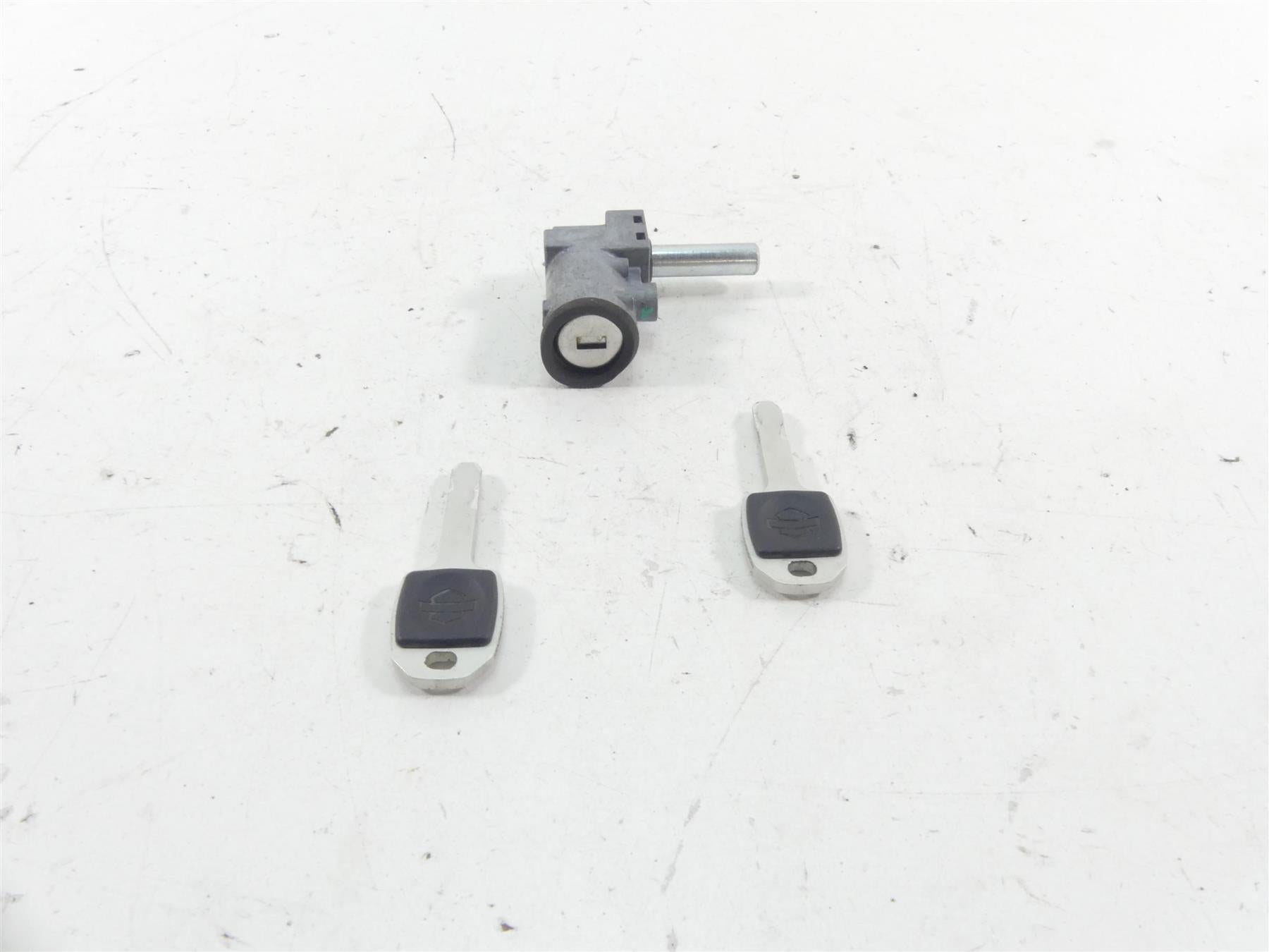 2018 Harley Softail FXBB Street Bob Steering Lock Key Set 45600049 | Mototech271