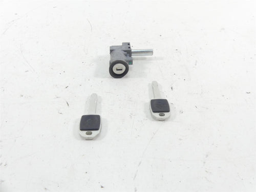 2018 Harley Softail FXBB Street Bob Steering Lock Key Set 45600049 | Mototech271