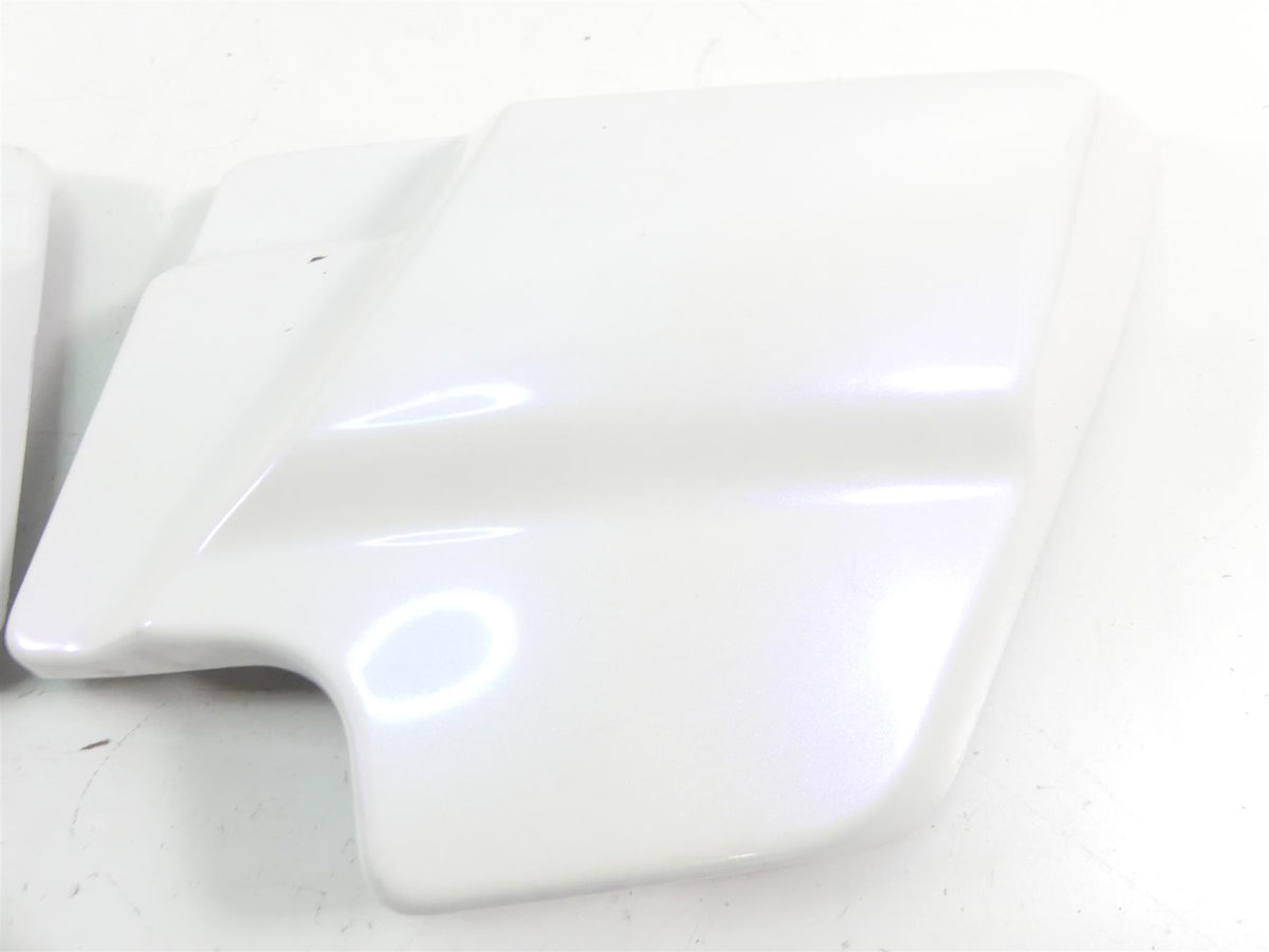 2010 Harley Touring FLHRC Road King Side Cover White Ice Pearl 66250-09 {{ shop.shopifyCountryName }} - Mototech271